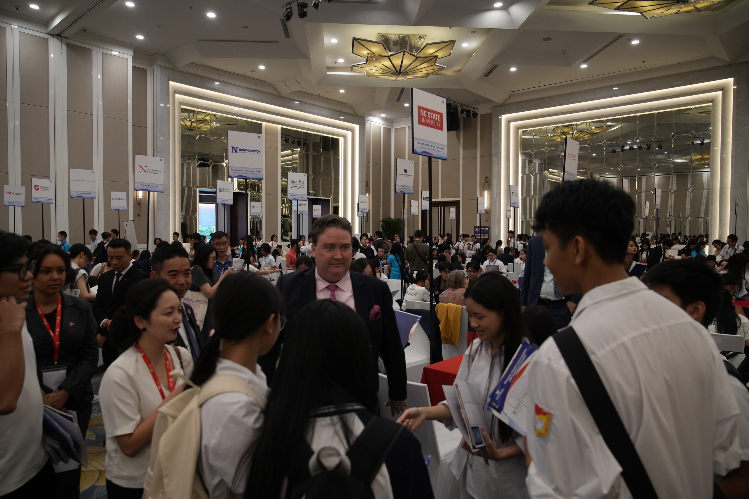 60 trường đại học và cao đẳng Mỹ tham gia triển lãm giáo dục tại Việt Nam - Ảnh 3.