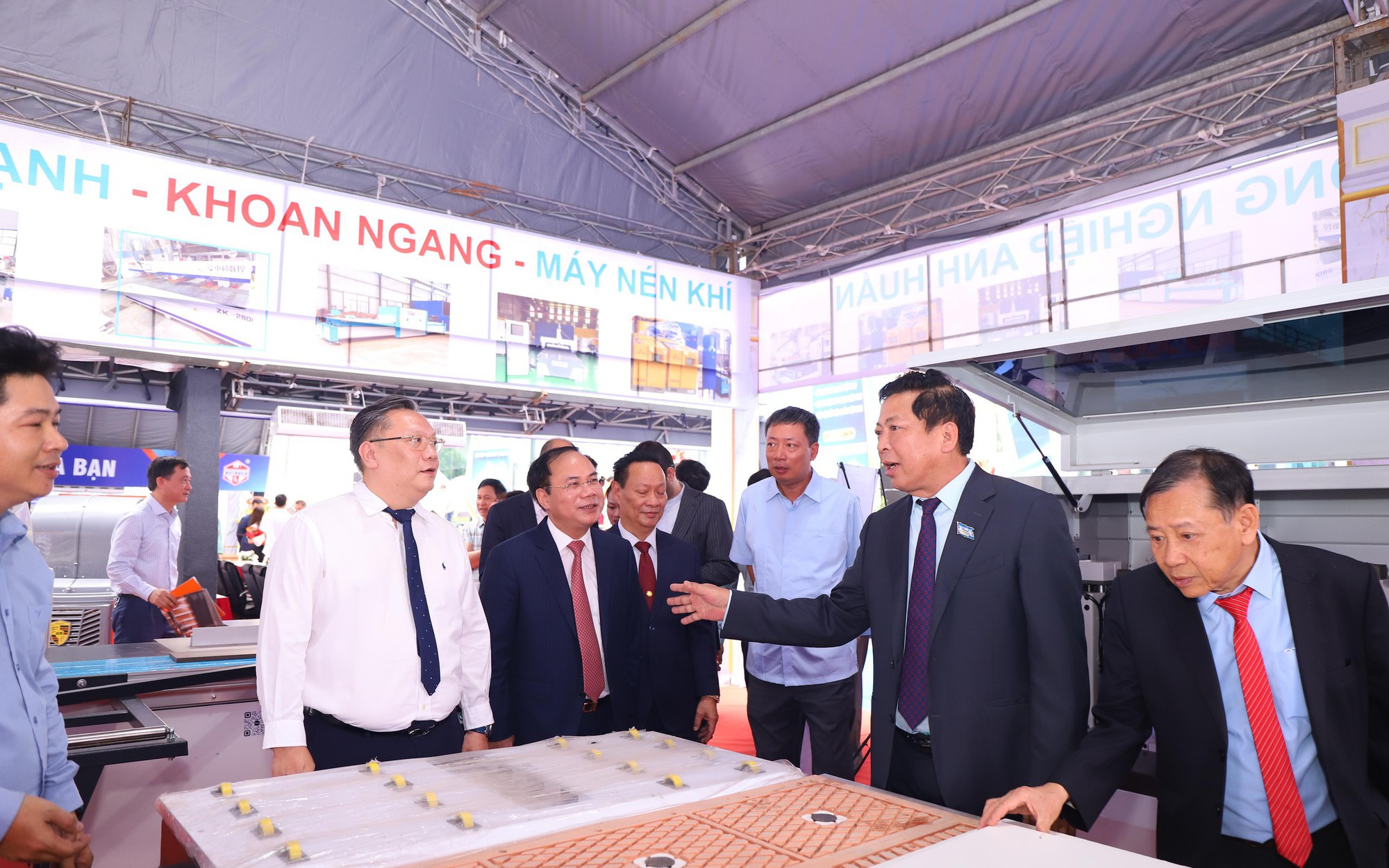 Hơn 1.000 gian hàng tham gia Triển lãm Quốc tế Vietbuild Hà Nội 2025