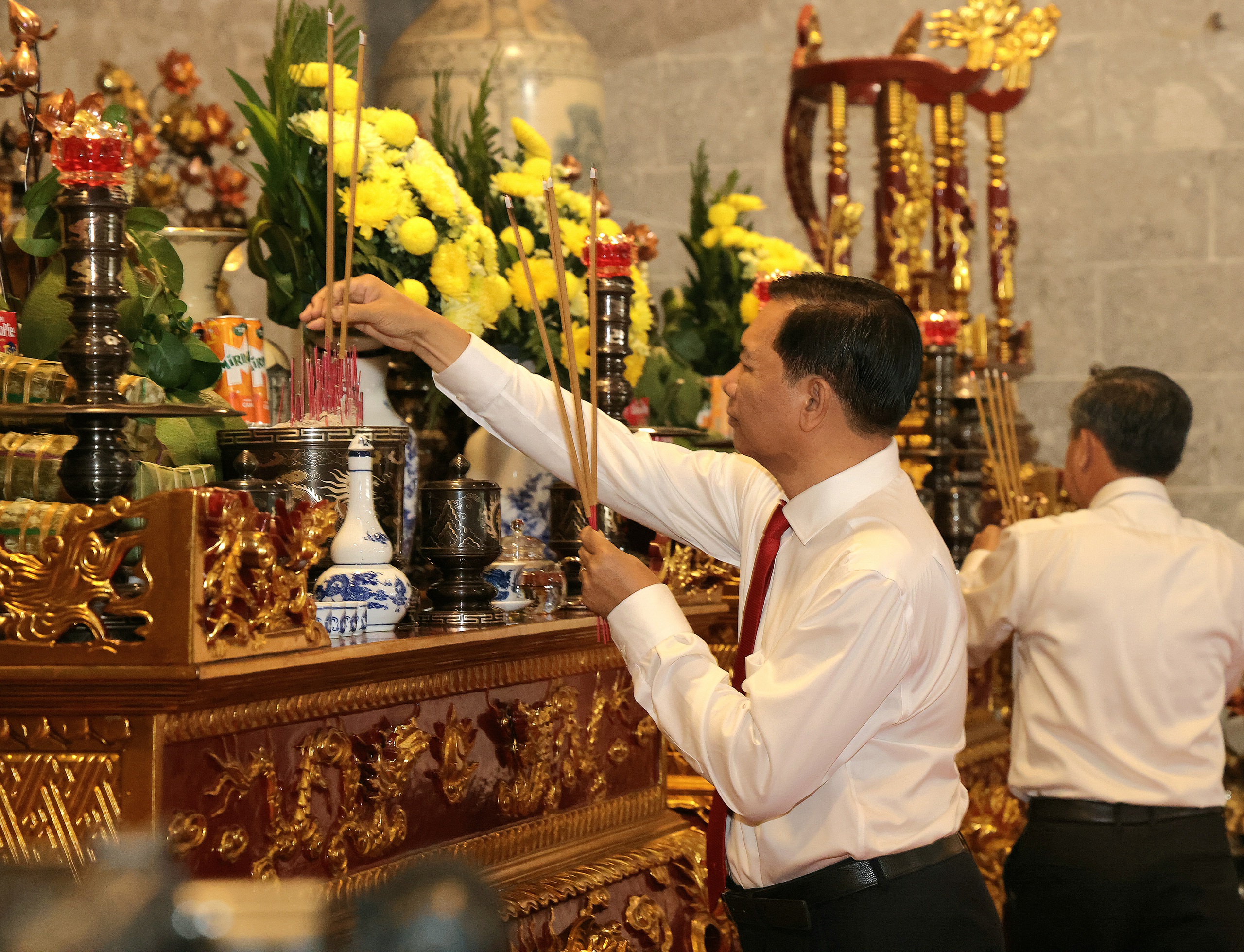 Khoảnh khắc thiêng liêng trước Đại hội đại biểu Đảng bộ TP Cần Thơ lần thứ I, nhiệm kỳ 2025 – 2030 - Ảnh 5.
