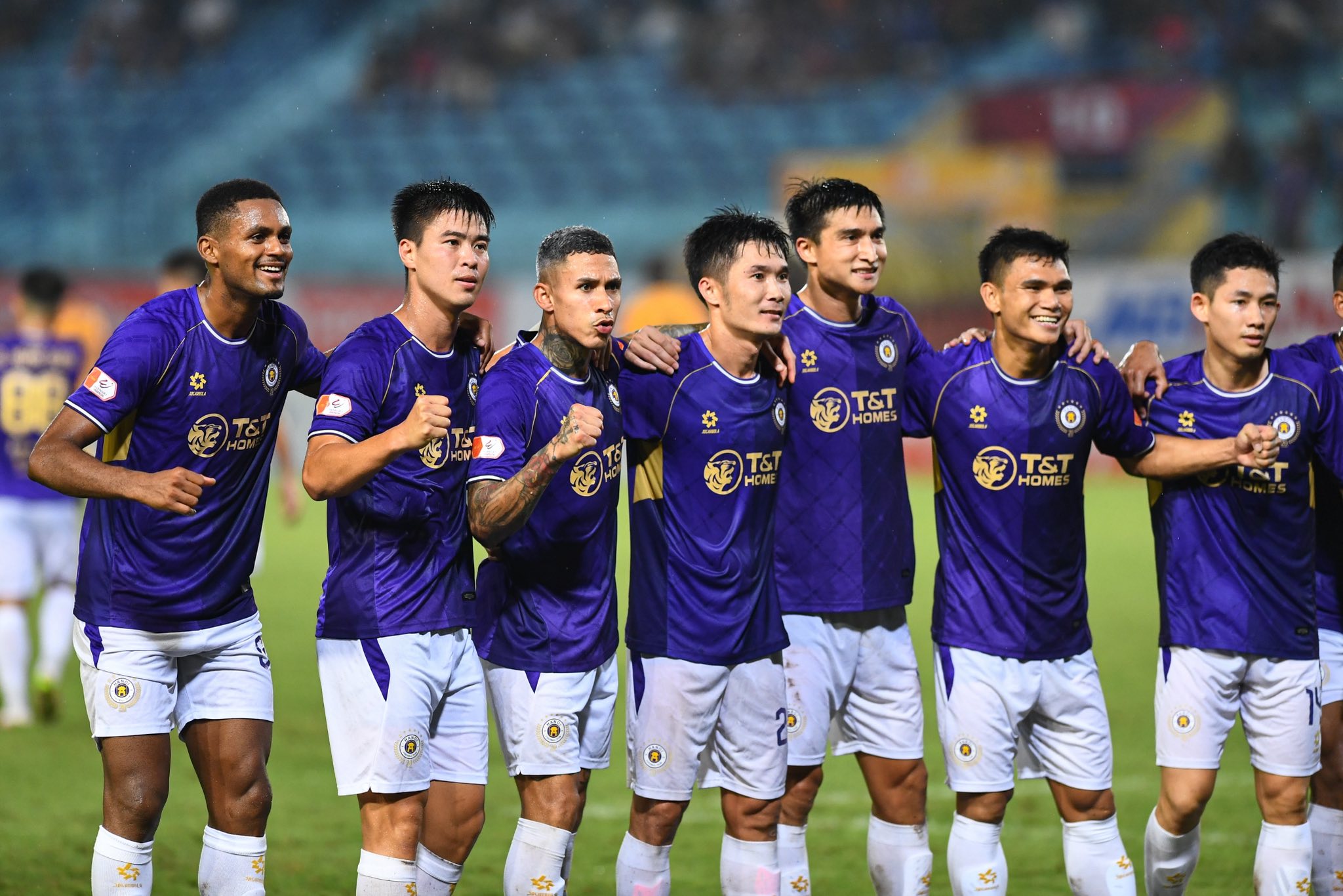 Ngoại binh "nổ súng", Hà Nội FC có trận thắng đầu tiên - Ảnh 4.