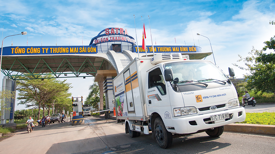 Logistics và chuyển đổi số tạo sức bật mới cho SATRA- Ảnh 1.