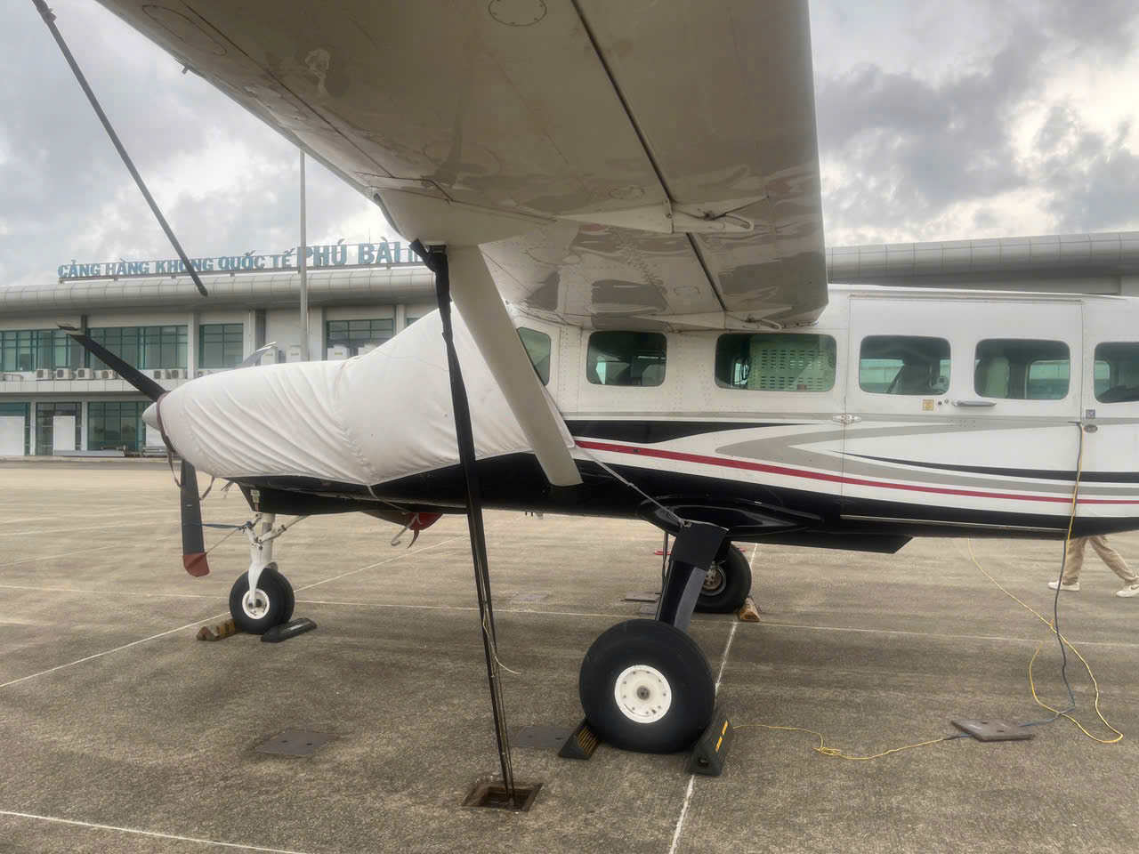 Chi tiết những chuyến bay hoãn, huỷ, cất cánh sớm do bão số 10 Bualoi- Ảnh 1. Chi tiết những chuyến bay hoãn, huỷ, cất cánh sớm do bão số 10 Bualoi- Ảnh 1.