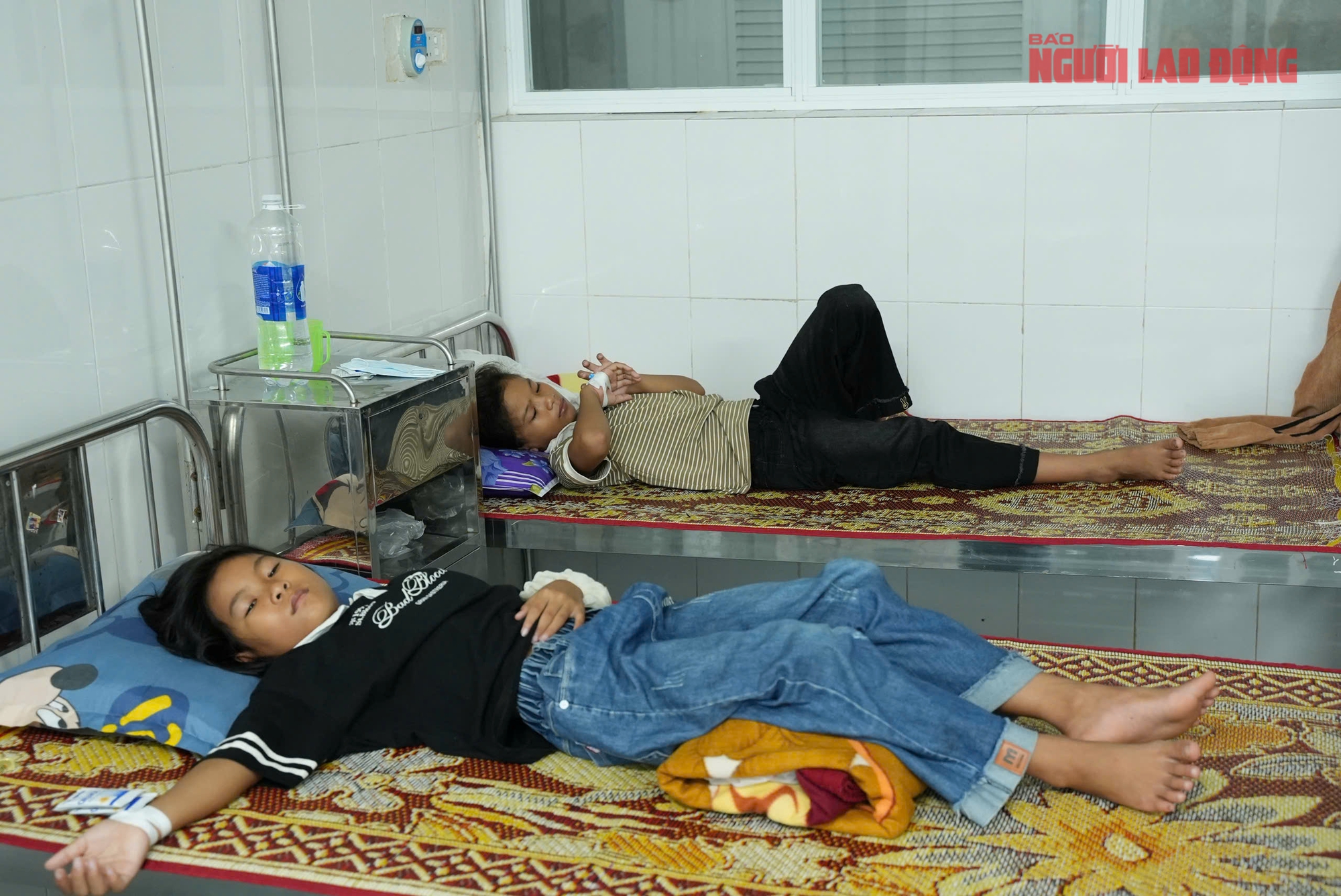 Vụ 40 học sinh nhập viện: Nhân viên y tế "gan ruột" nói về nữ Hiệu phó bao hết quy trình bếp ăn - Ảnh 3.