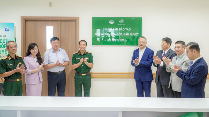 Hợp tác Việt - Trung phát triển y học cổ truyền - Ảnh 1.