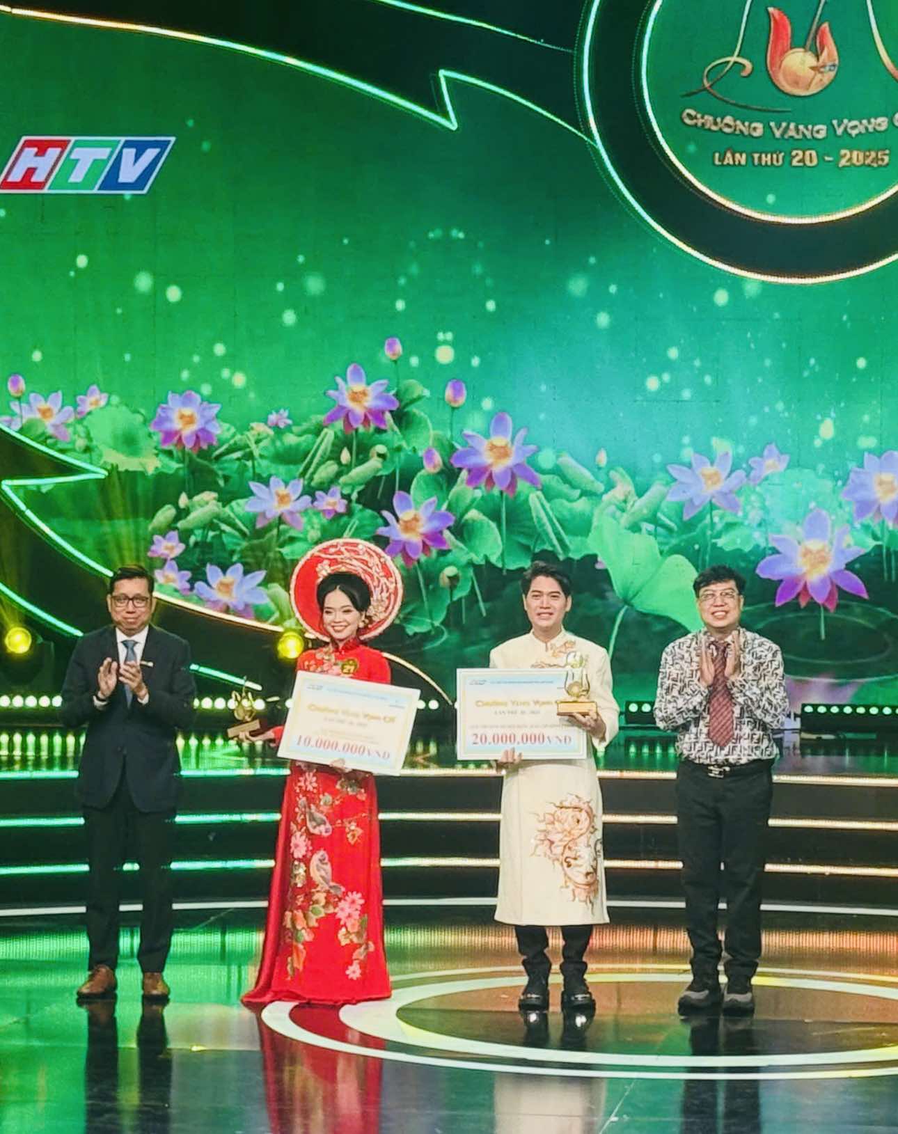 Đặng Thị Thùy Dương đoạt giải "Chuông vàng vọng cổ" lần thứ 20 -2025- Ảnh 6.