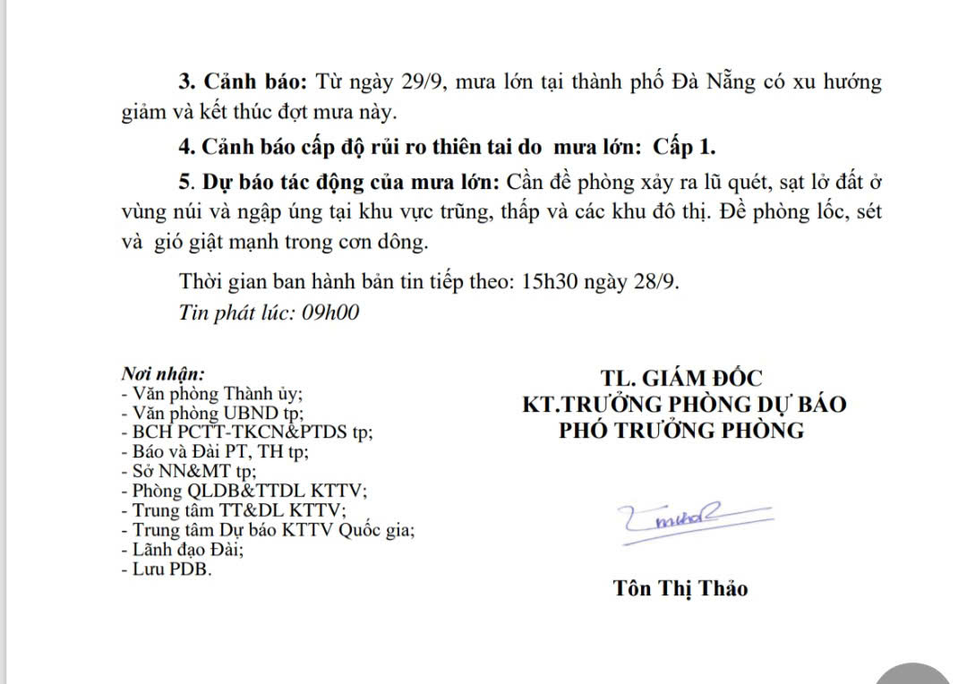 Đà Nẵng: Mưa lớn từng cơn do ảnh hưởng bão số 10 Bualoi, gió rít nhẹ - Ảnh 4.