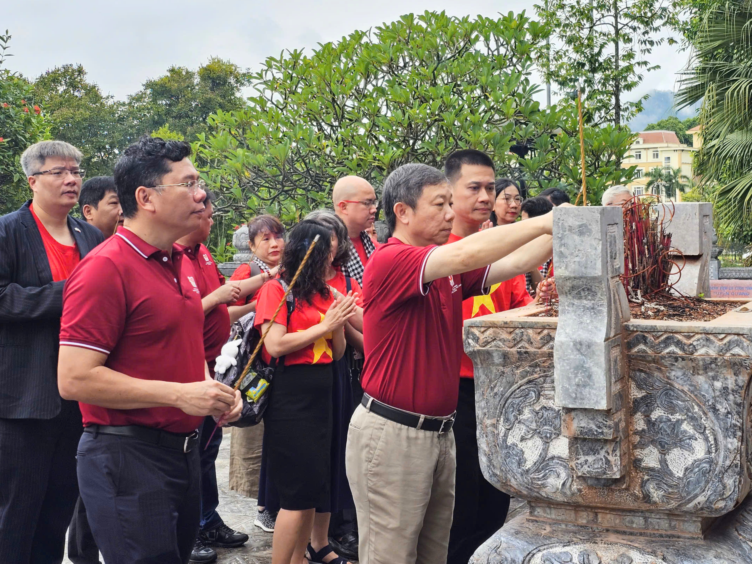 Những điểm đến khó quên trong chuyến hành trình về nguồn của đoàn đại biểu trí thức TP HCM - Ảnh 20.