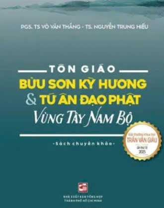 Hai tác giả đoạt Giải thưởng Trần Văn Giàu năm 2025 tại Trường ĐH An Giang - Ảnh 2.
