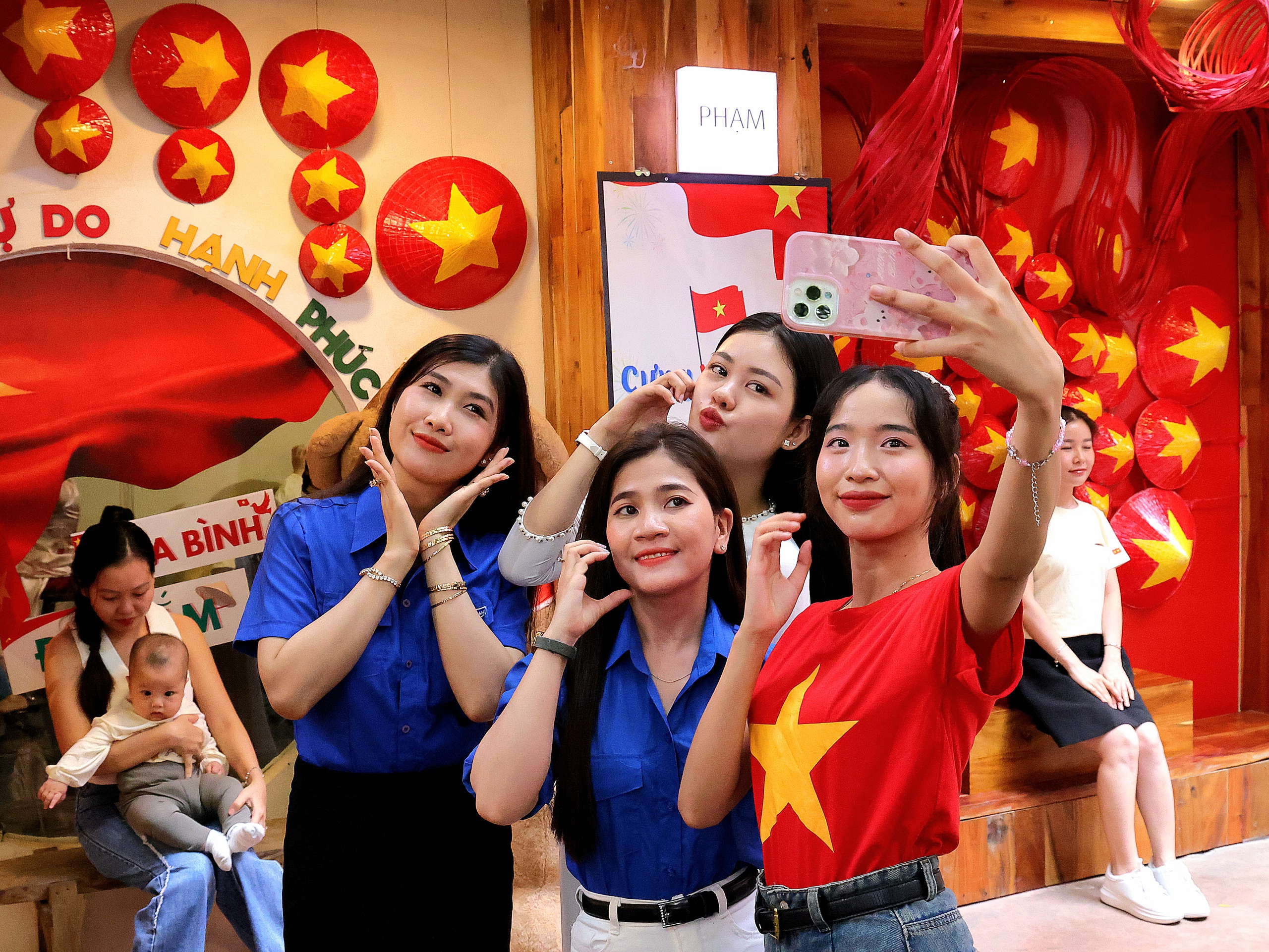 Bất ngờ doanh thu du lịch dịp Quốc khánh 2-9 ở miền Tây - Ảnh 18.