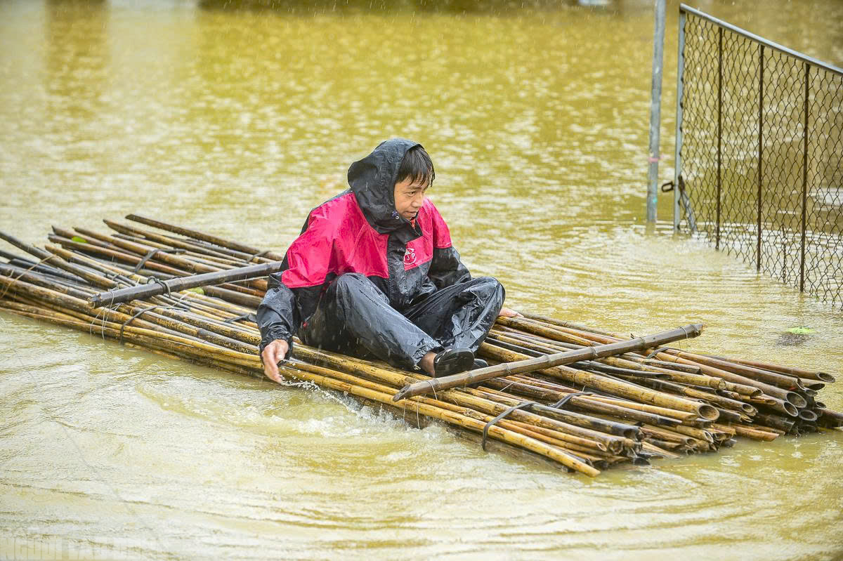 Một xã ở Thanh Hóa có hơn 3.000 ngôi nhà chìm trong biển nước- Ảnh 14.