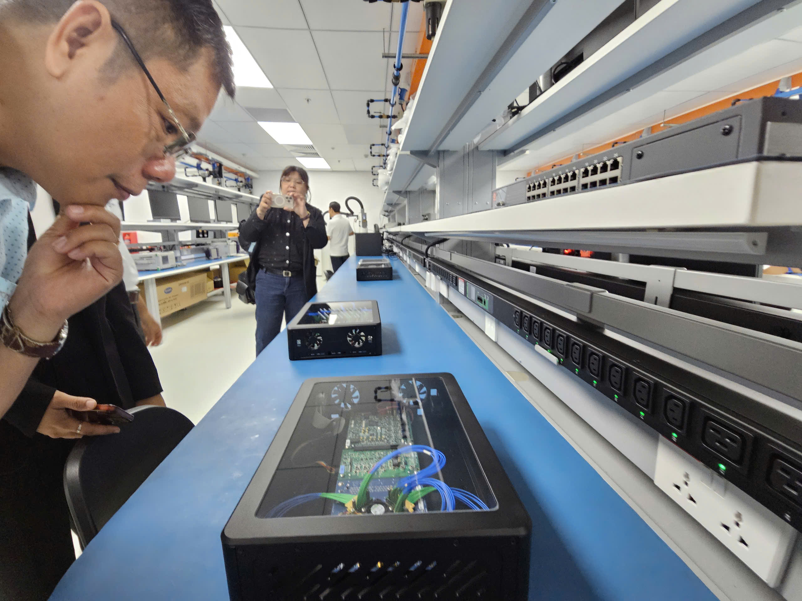 Cận cảnh phòng thí nghiệm triệu USD đặt tại TP HCM của