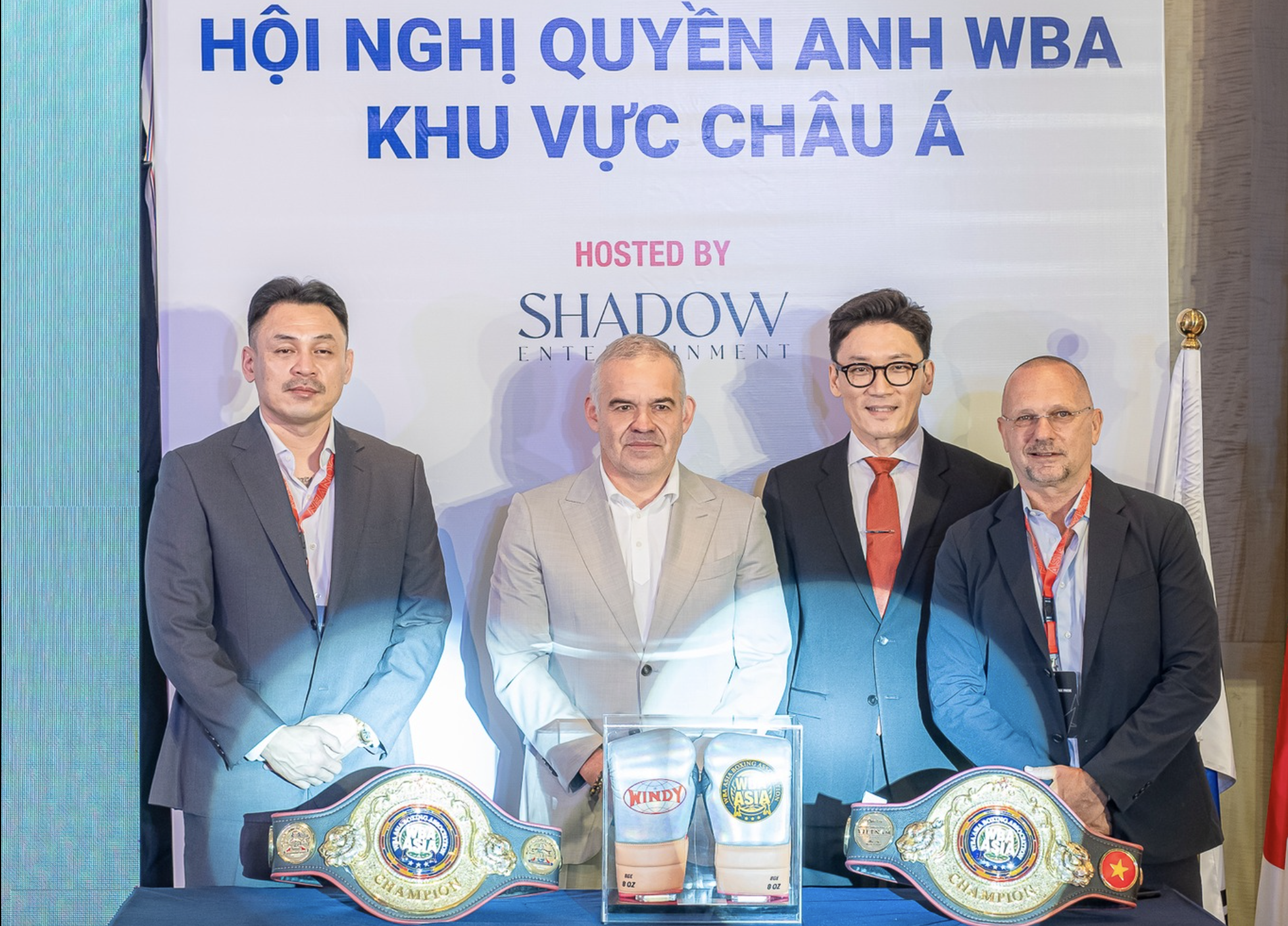 Le président de la VBF autorise son adjoint à diriger la boxe vietnamienne - Photo 2. Chủ tịch VBF ủy quyền cho cấp phó điều hành Quyền Anh Việt Nam - Ảnh 2.