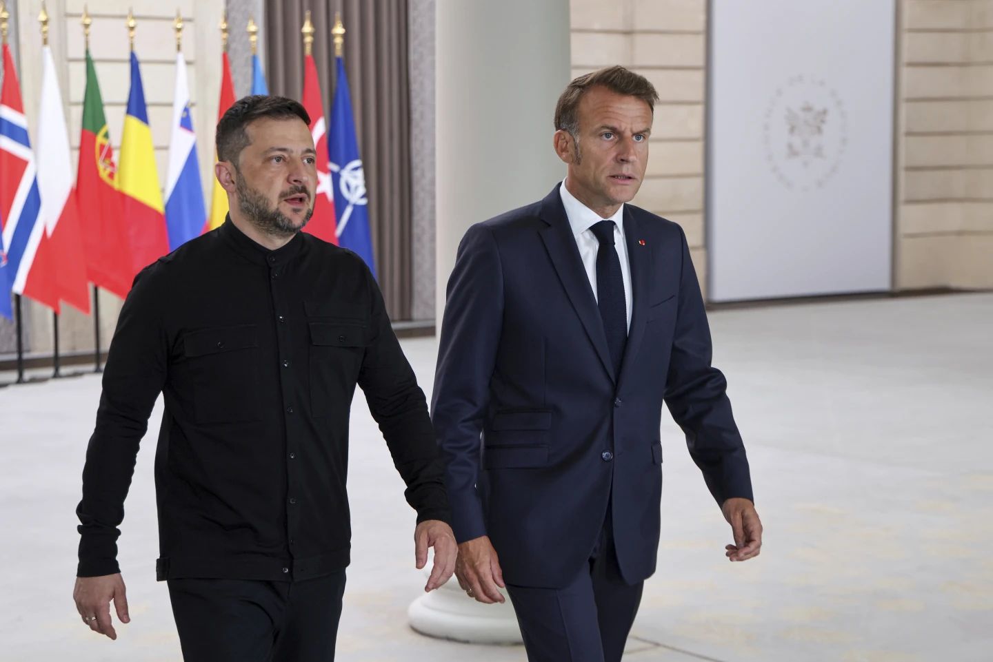 Ông Macron: 26 nước sẵn sàng bảo đảm an ninh cho Ukraine - Ảnh 1.