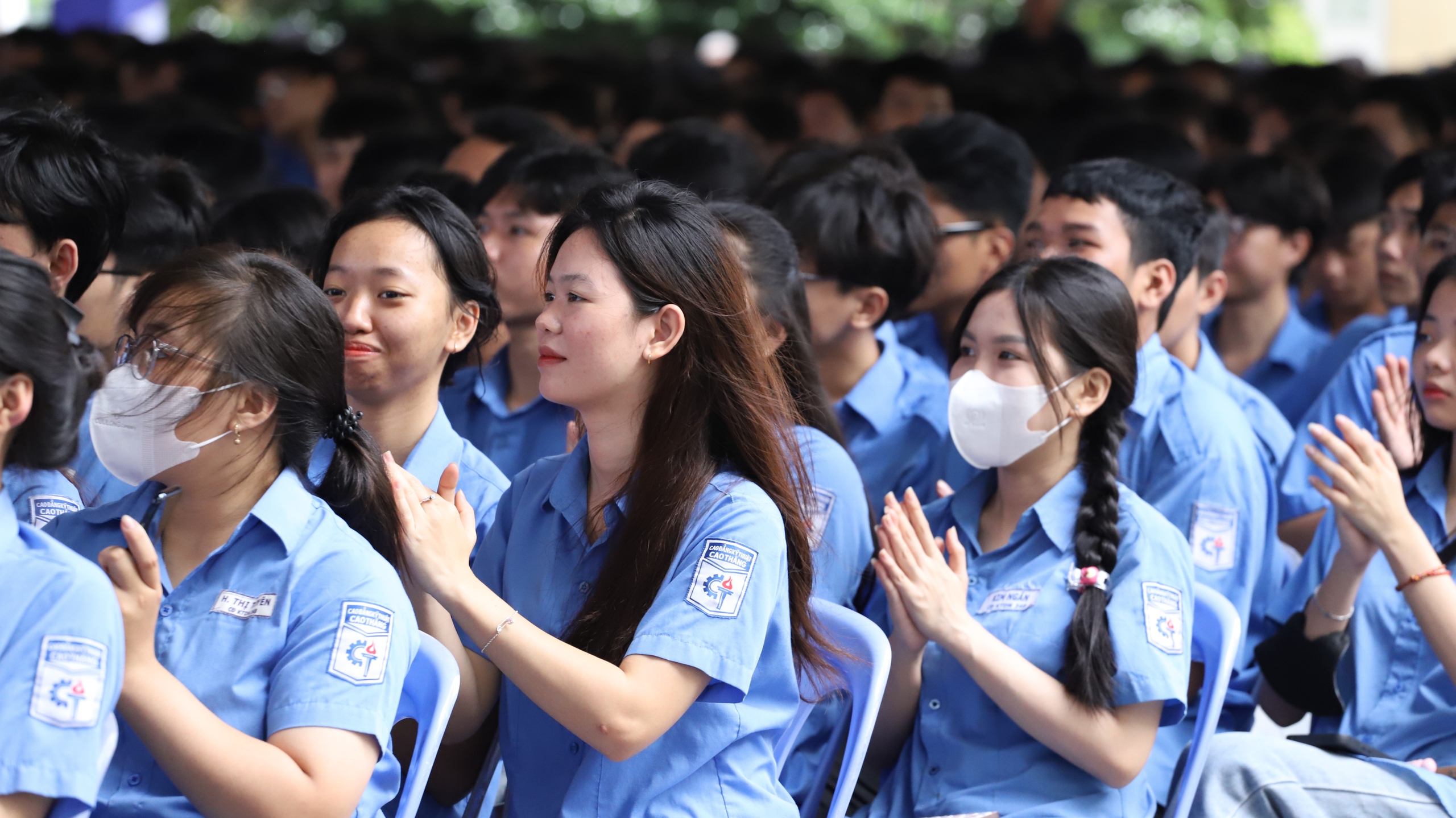 Lễ khai giảng tại ngôi trường gần 120 tuổi của TP HCM  - Ảnh 3.