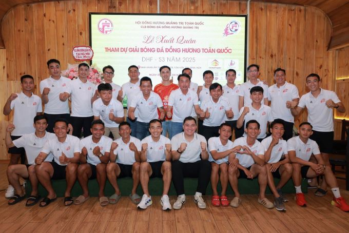 CLB Đồng hương Quảng Trị xuất quân với "Vua phủi Capdervila" - Ảnh 1.