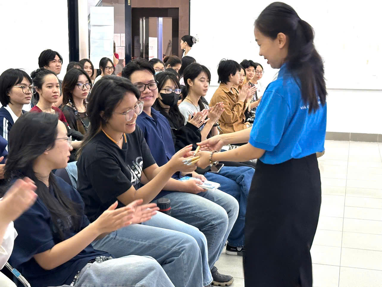 Bảo hiểm y tế học sinh, sinh viên: Mức đóng thấp, quyền lợi vượt trội- Ảnh 3.