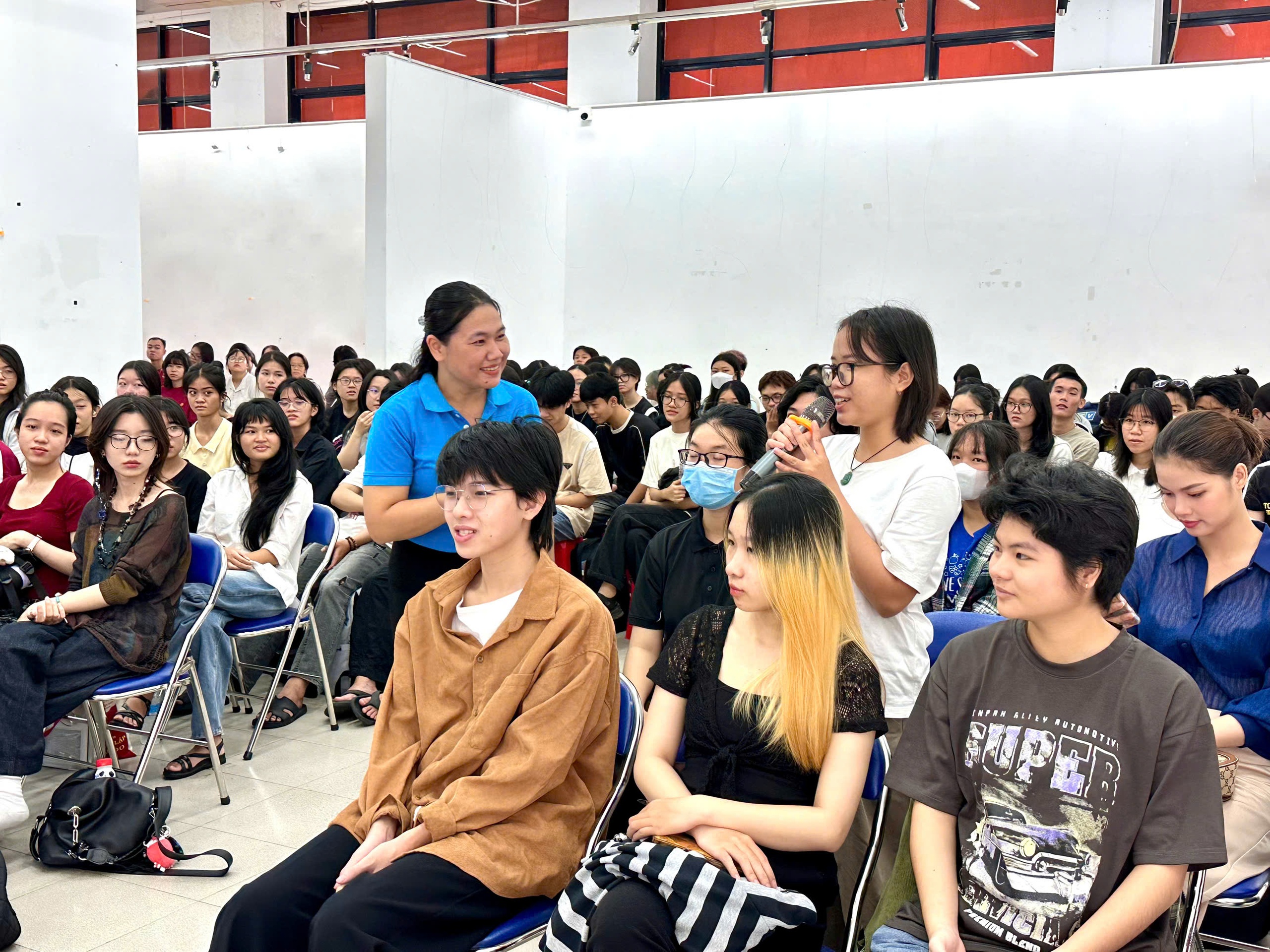 Bảo hiểm y tế học sinh, sinh viên: Mức đóng thấp, quyền lợi vượt trội- Ảnh 2.