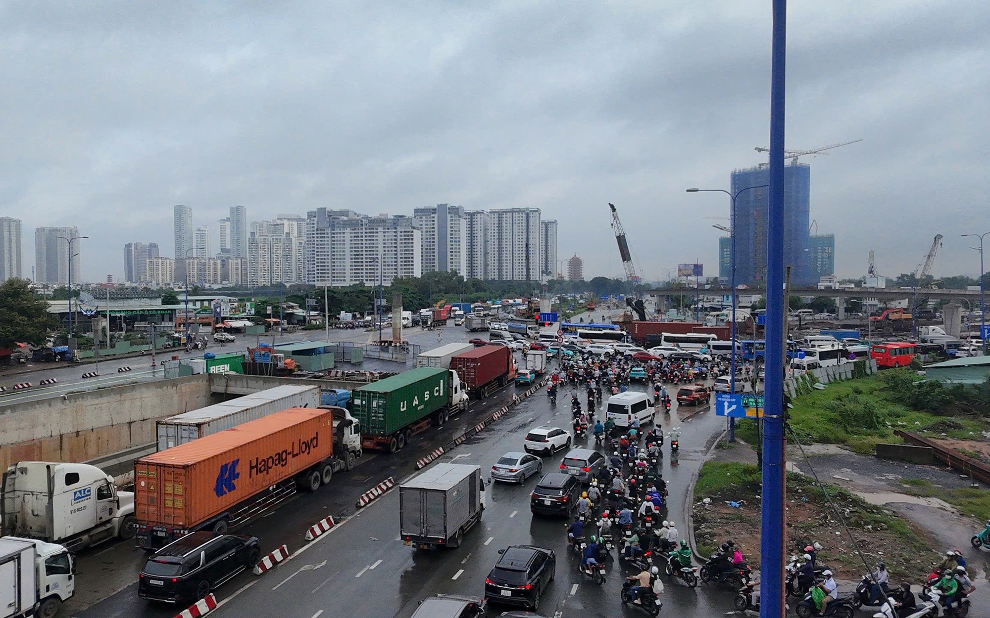 Vun bồi sức mạnh cho siêu đô thị (*): Đa dạng kết nối - Ảnh 2.