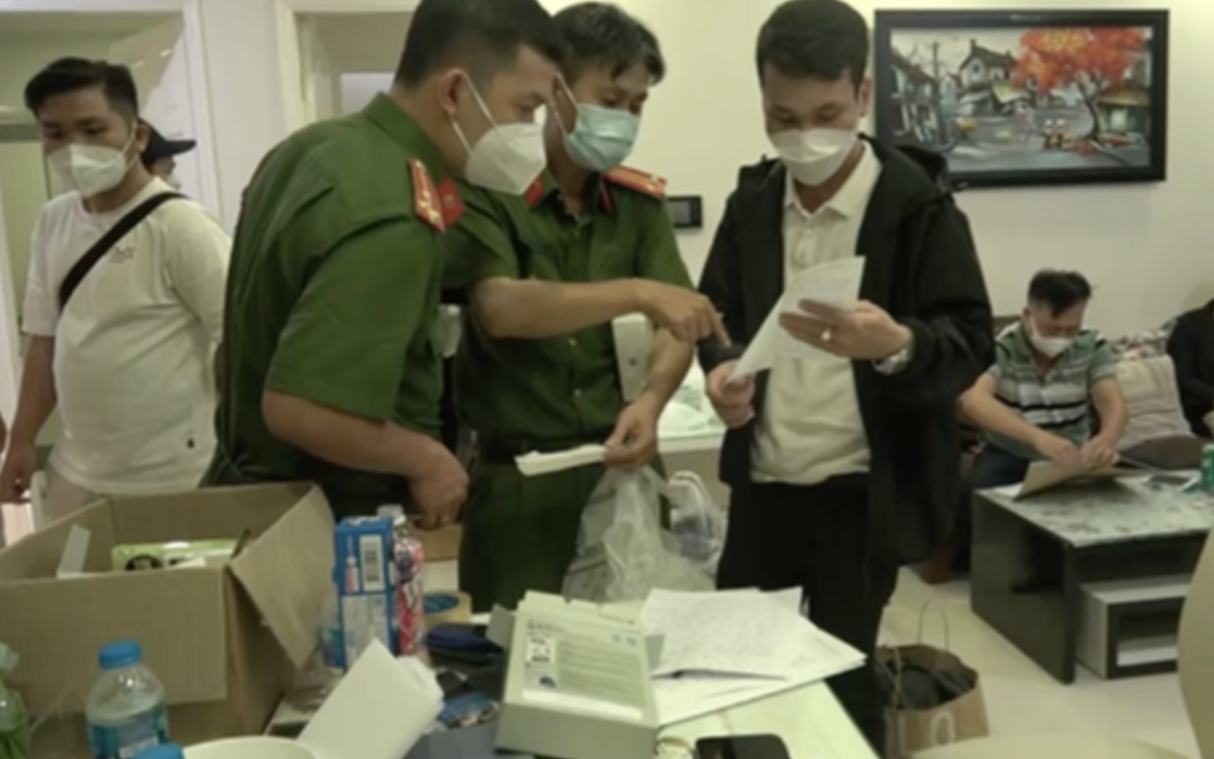TP HCM: Nhiều sai phạm tạiphòng khám nha khoa của BS Tuyết Chinh - Ảnh 2.