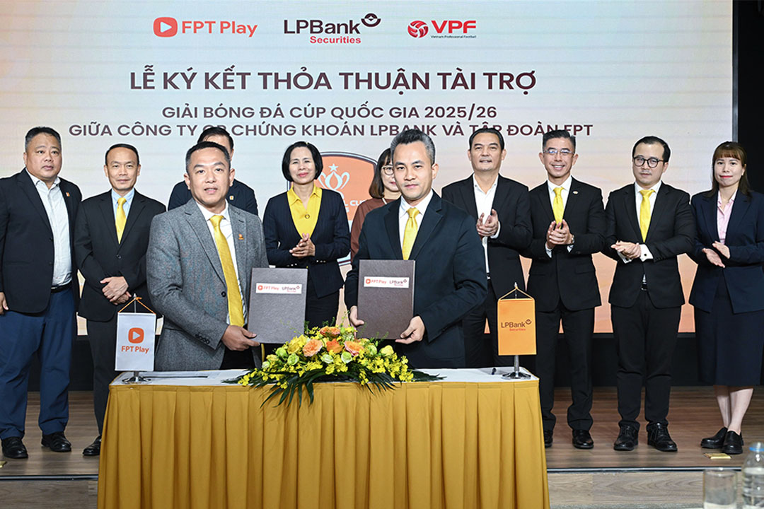 Ulusal Kupa şampiyonuna büyük ikramiye - Fotoğraf 1. Tiền thưởng