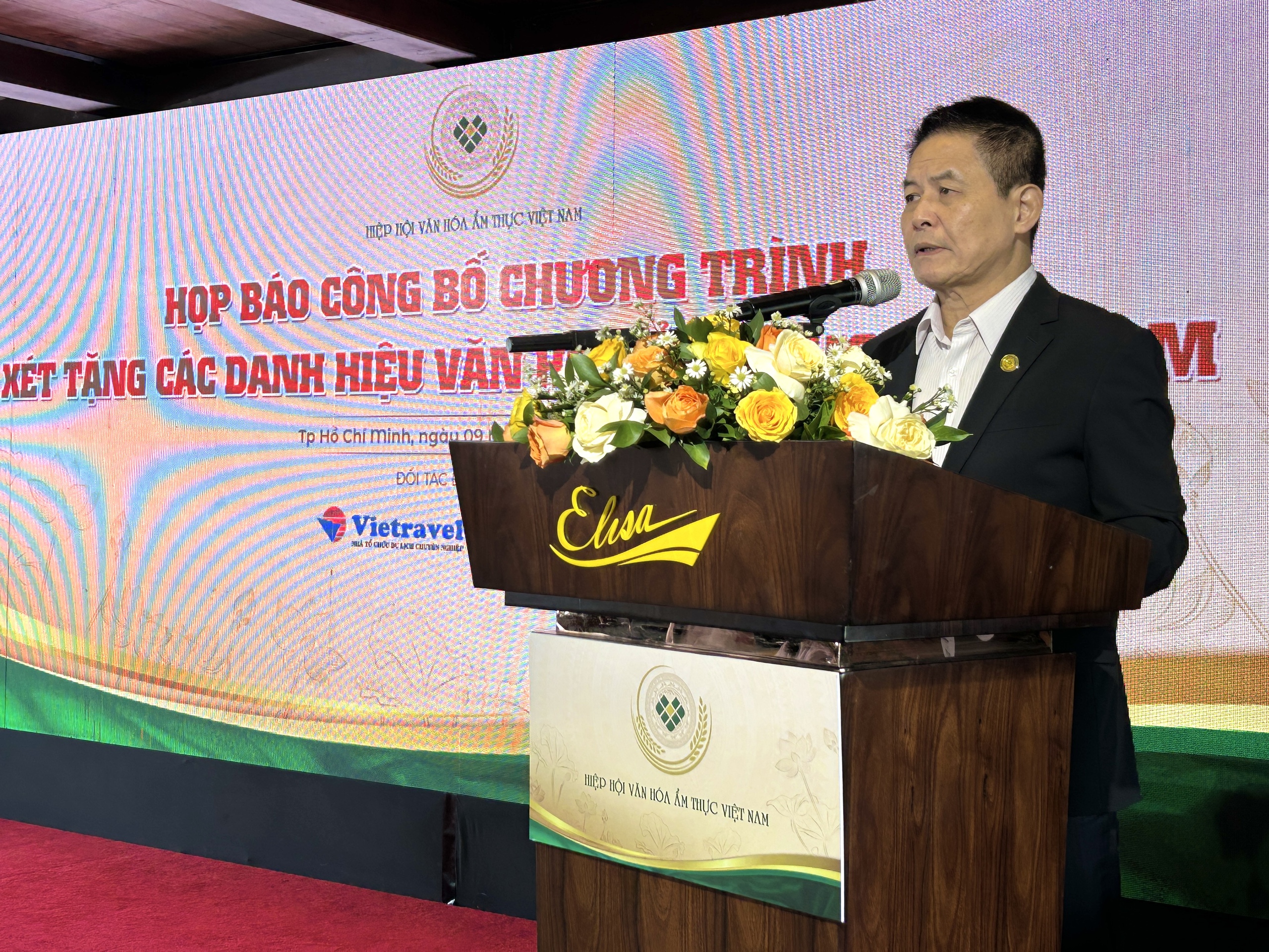 Tôn vinh nghệ nhân ẩm thực, khẳng định thương hiệu Việt- Ảnh 3. Tôn vinh nghệ nhân ẩm thực, khẳng định thương hiệu Việt- Ảnh 3.