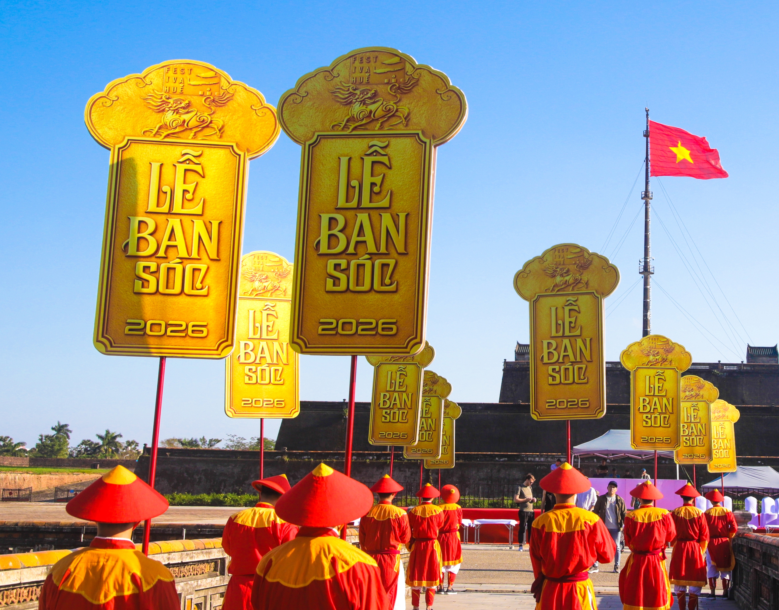 Ảnh đẹp trong tuần: Chung một niềm vui - Ảnh 3.