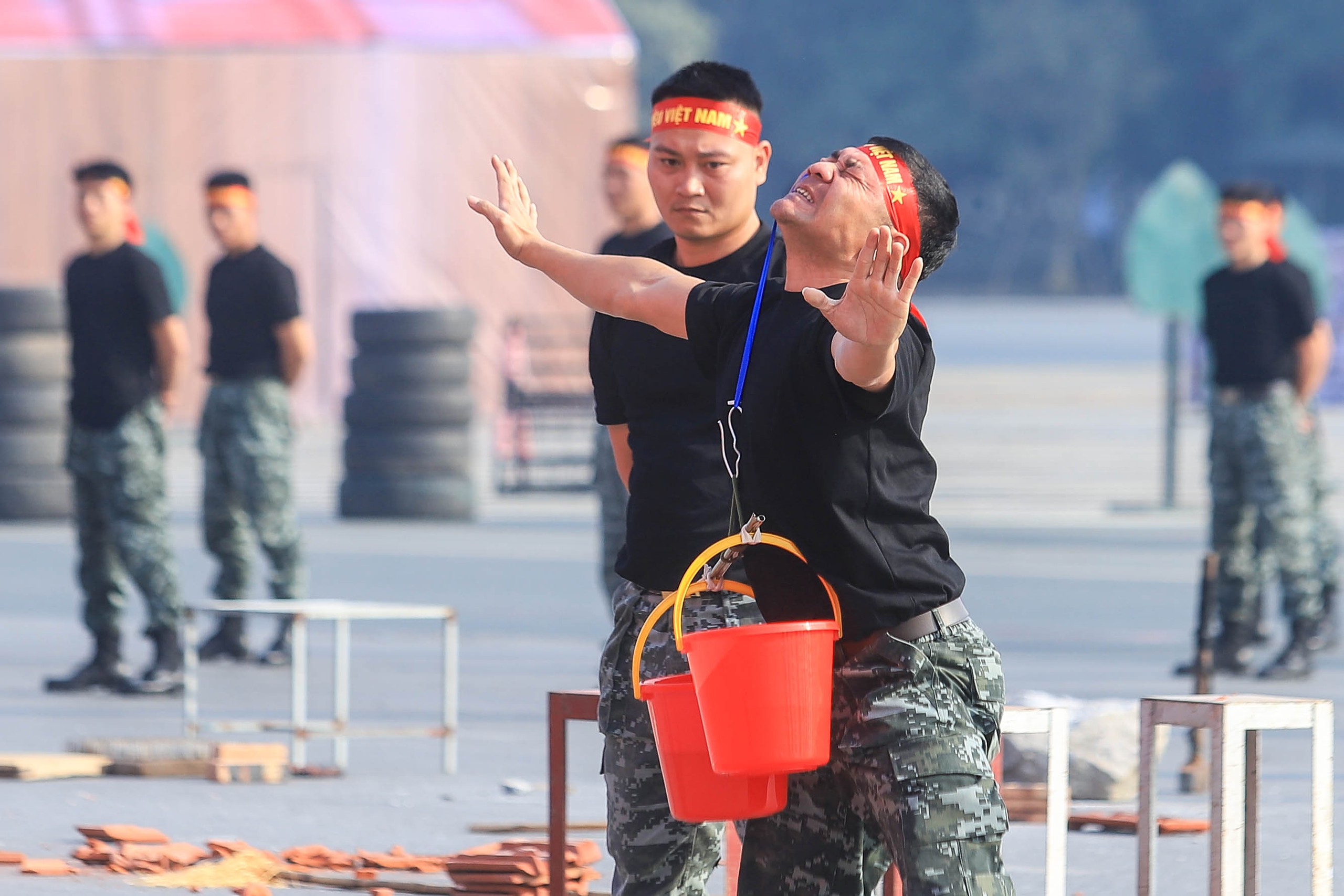 Cảnh s&aacute;t bảo vệ Đại hội XIV của Đảng: Sự kiện ph&ocirc; diễn sức mạnh an ninh - Ảnh 14.