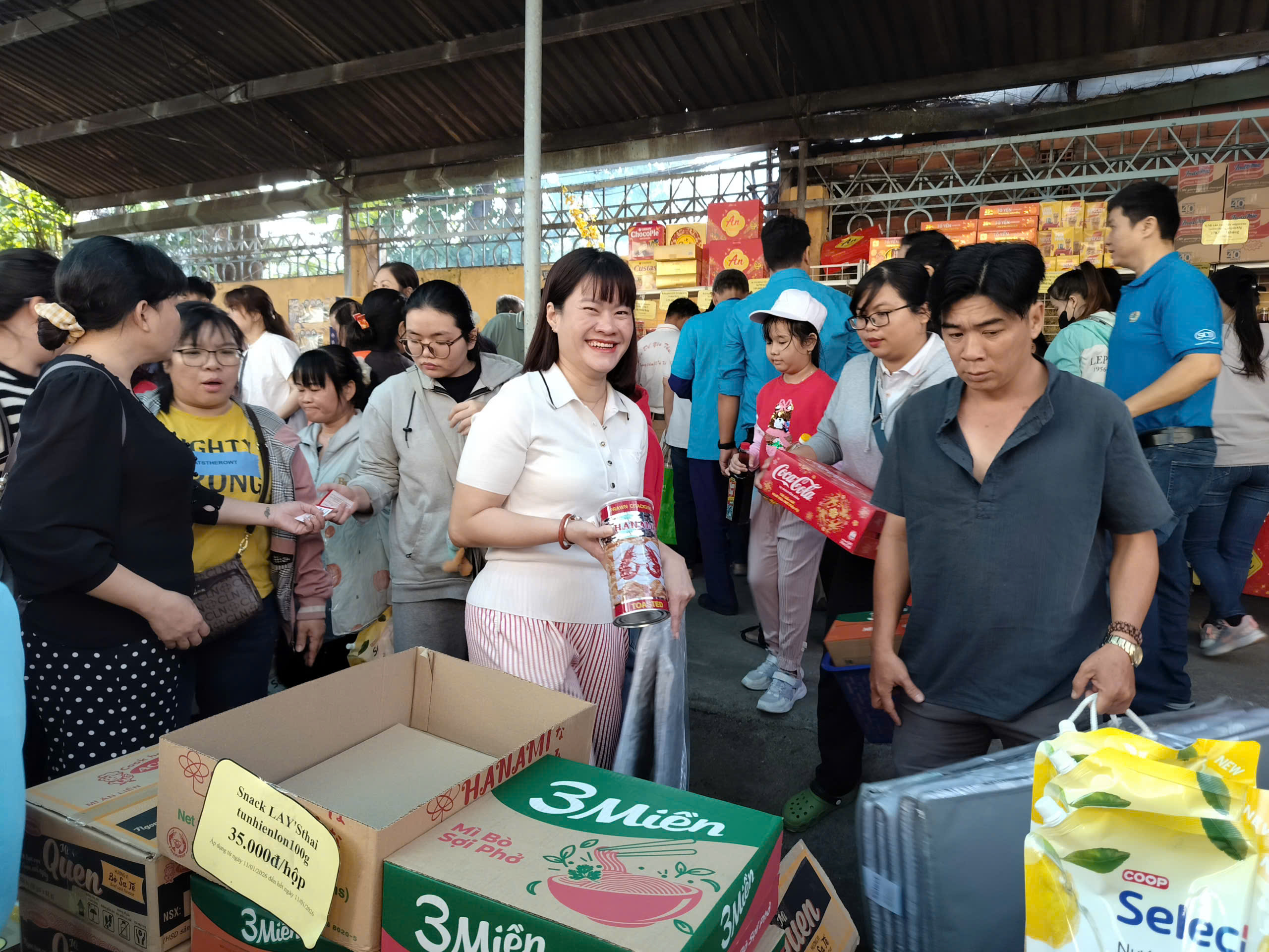 TPHCM ngày 11-1:  - Ảnh 3.