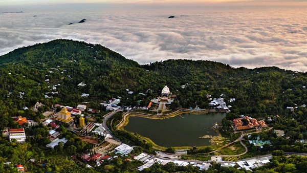 Kiến nghị chuyển giao Ban Quản l&yacute; Khu Du lịch N&uacute;i Cấm&nbsp;về địa phương quản l&yacute; - Ảnh 1.