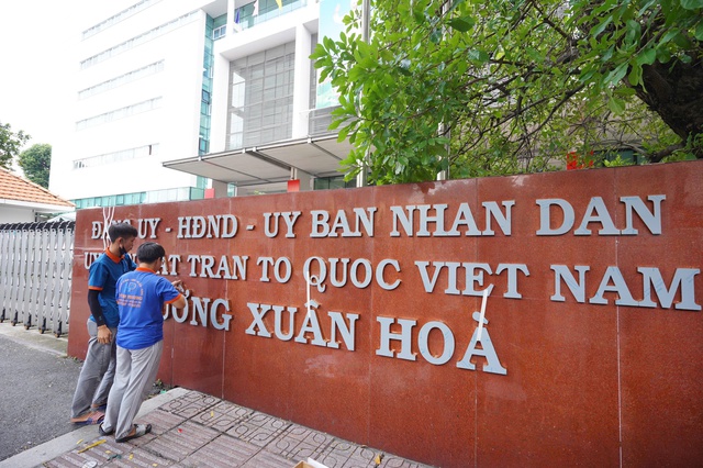 Phụ cấp chức vụ l&atilde;nh đạo phường, x&atilde; tại TPHCM &aacute;p dụng từ 1-1 - Ảnh 1.