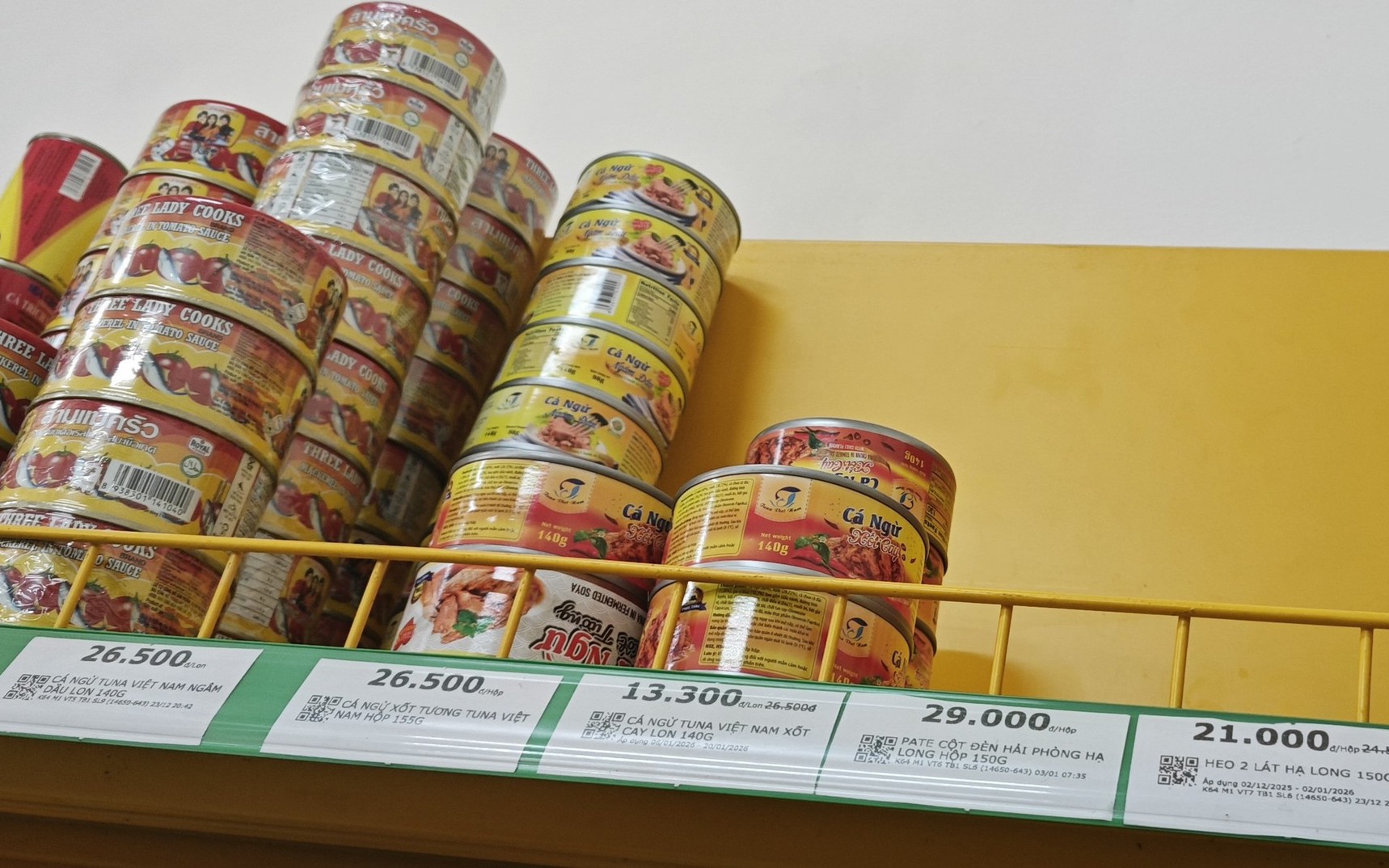 Y&ecirc;u cầu triệu hồi l&ocirc; h&agrave;ng đồ hộp Hạ Long kh&ocirc;ng an to&agrave;n - Ảnh 2.