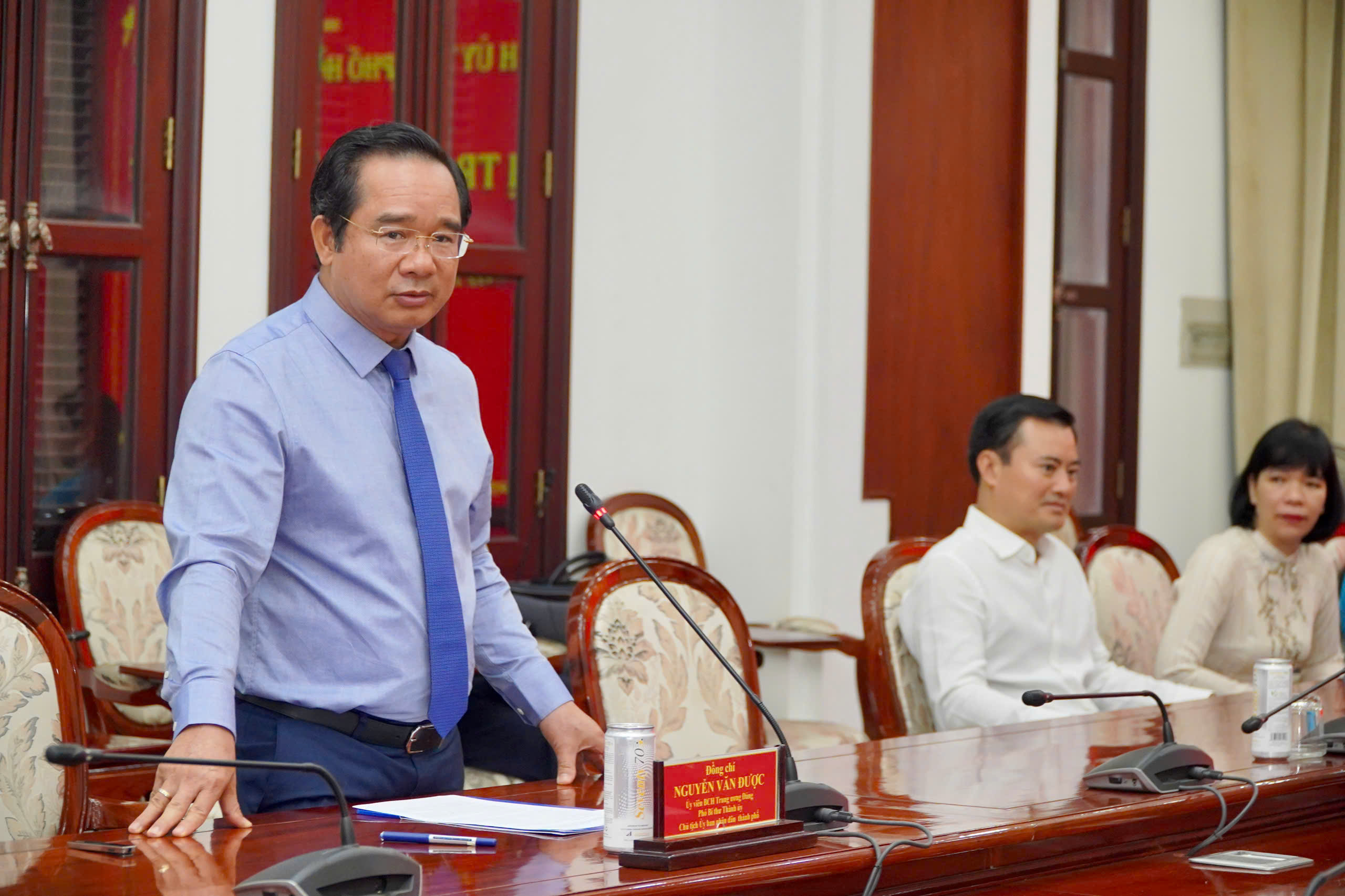 TPHCM: Hai Th&agrave;nh ủy vi&ecirc;n đổi vị tr&iacute; c&ocirc;ng t&aacute;c cho nhau  - Ảnh 3.