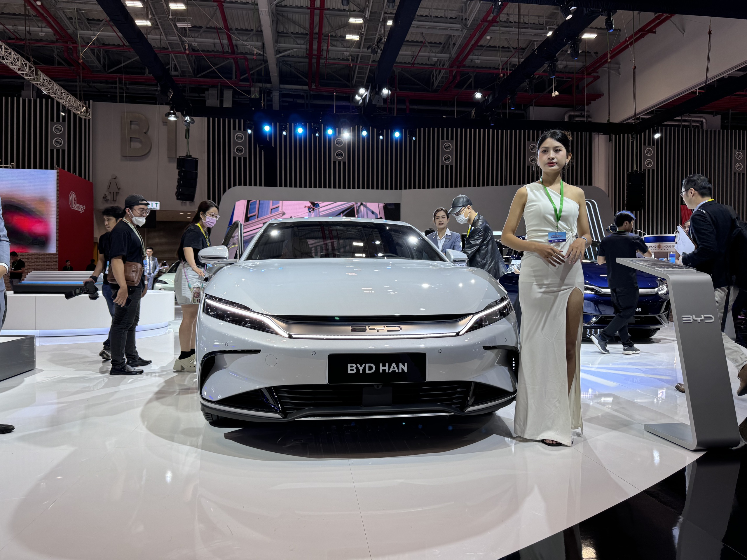 - Ảnh 1. - Ảnh 1.