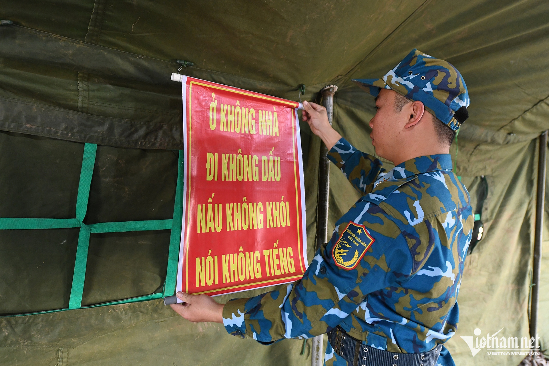Ph&aacute;o ph&ograve;ng kh&ocirc;ng sẵn s&agrave;ng chiến đấu bảo vệ đại hội đảng lần thứ 14 - Ảnh 6.