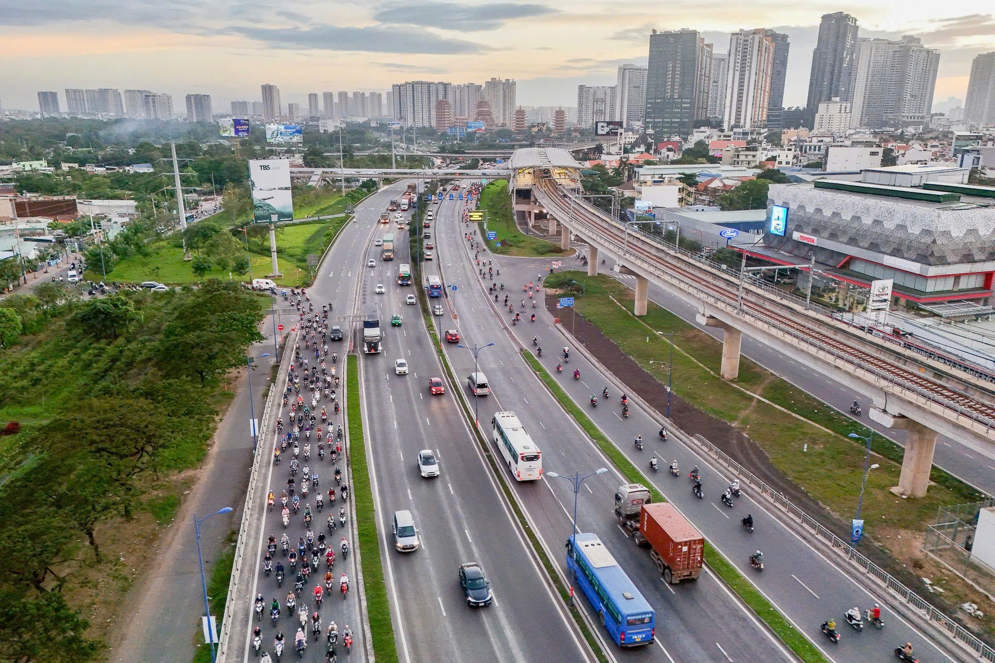 Khởi công dự án Khu liên hợp Thể dục thể thao quốc gia Rạch Chiếc 70 . 000 Chỗ ngồi - Ảnh 8. Khởi công dự án Khu liên hợp Thể dục thể thao quốc gia Rạch Chiếc 70 . 000 Chỗ ngồi - Ảnh 8.