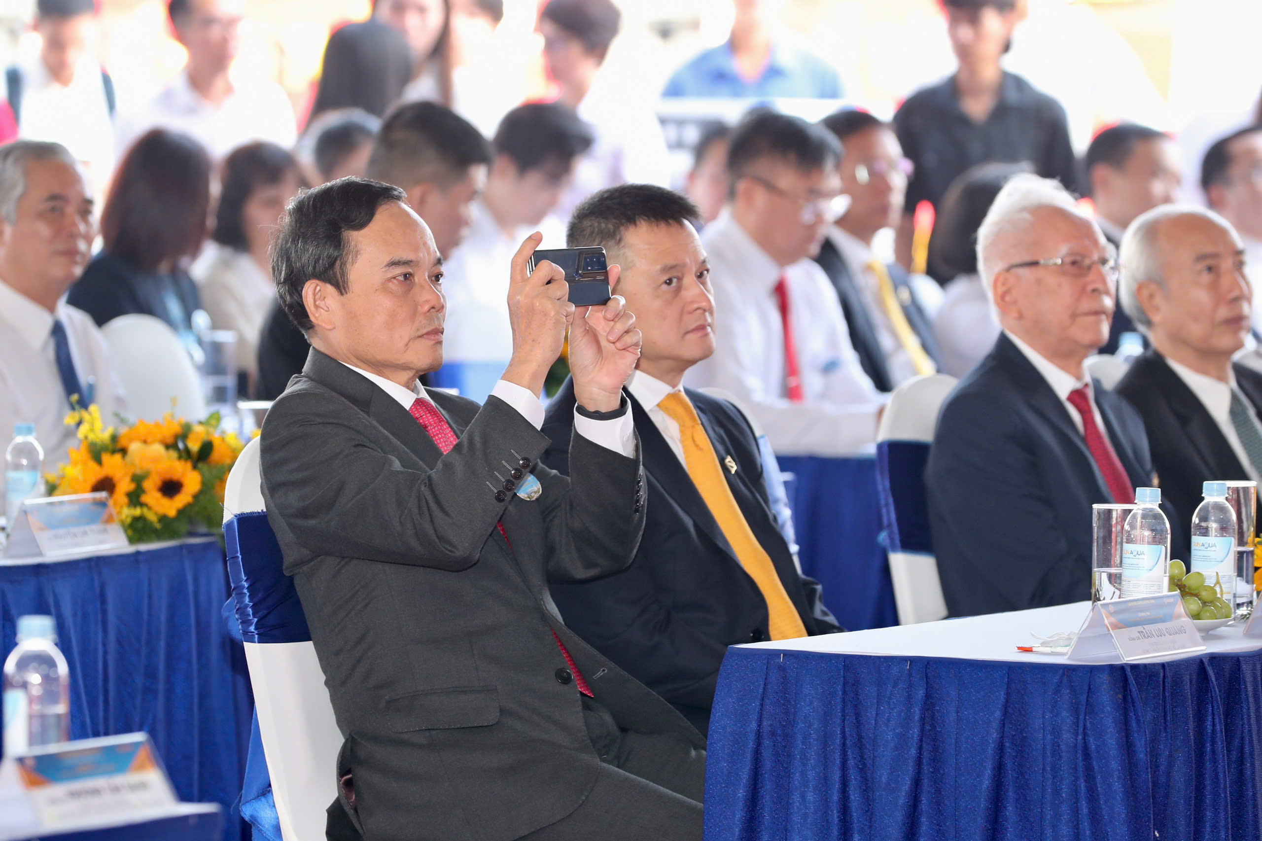 Khởi công dự án Khu liên hợp Thể dục thể thao quốc gia Rạch Chiếc 70 . 000 Chỗ ngồi - Ảnh 2. Khởi công dự án Khu liên hợp Thể dục thể thao quốc gia Rạch Chiếc 70 . 000 Chỗ ngồi - Ảnh 2.