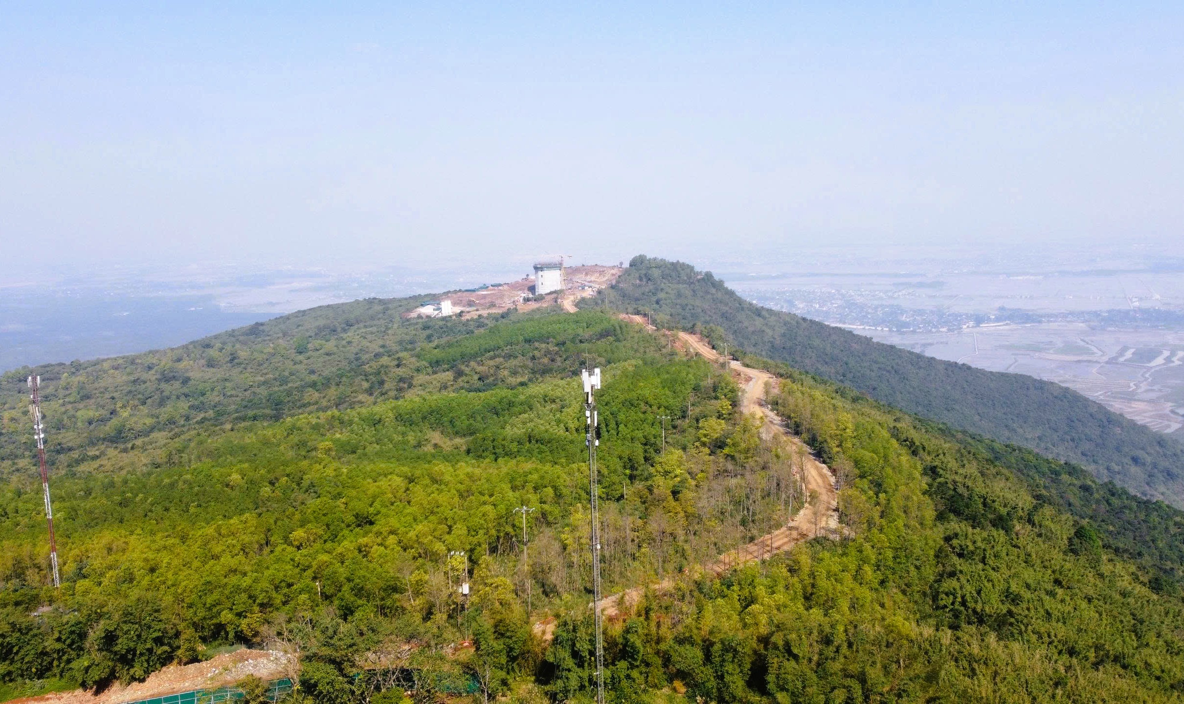 Huyệt đạo thiêng trên núi Nưa trong diện mạo mới - Ảnh 9.