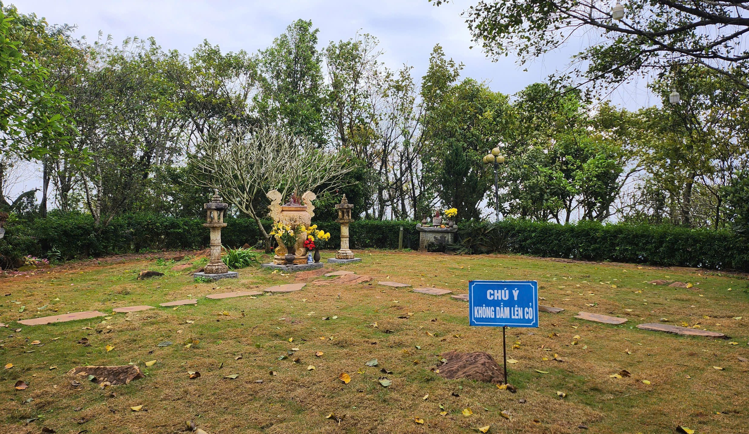 Huyệt đạo thi&ecirc;ng tr&ecirc;n n&uacute;i Nưa trong diện mạo mới - Ảnh 6.