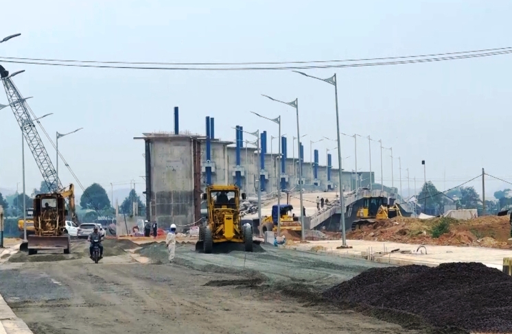 Cầu đập dâng hạ lưu sông Trà Khúc 1.500 tỉ sắp được thông xe - Ảnh 2.