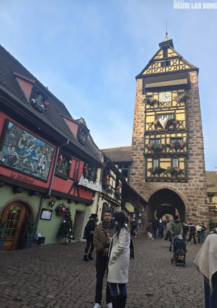 Ngắm l&agrave;ng cổ t&iacute;ch ở Alsace &ndash; nơi Disney "t&igrave;m thấy" &ldquo;Người đẹp v&agrave; Qu&aacute;i vật&rdquo; - Ảnh 5.