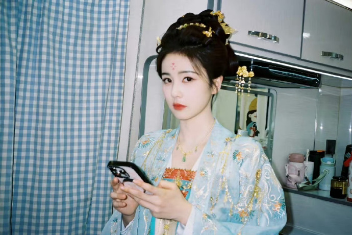 Minh tinh Bạch Lộc thắng kiện kẻ xúc phạm, phỉ báng - Ảnh 4.