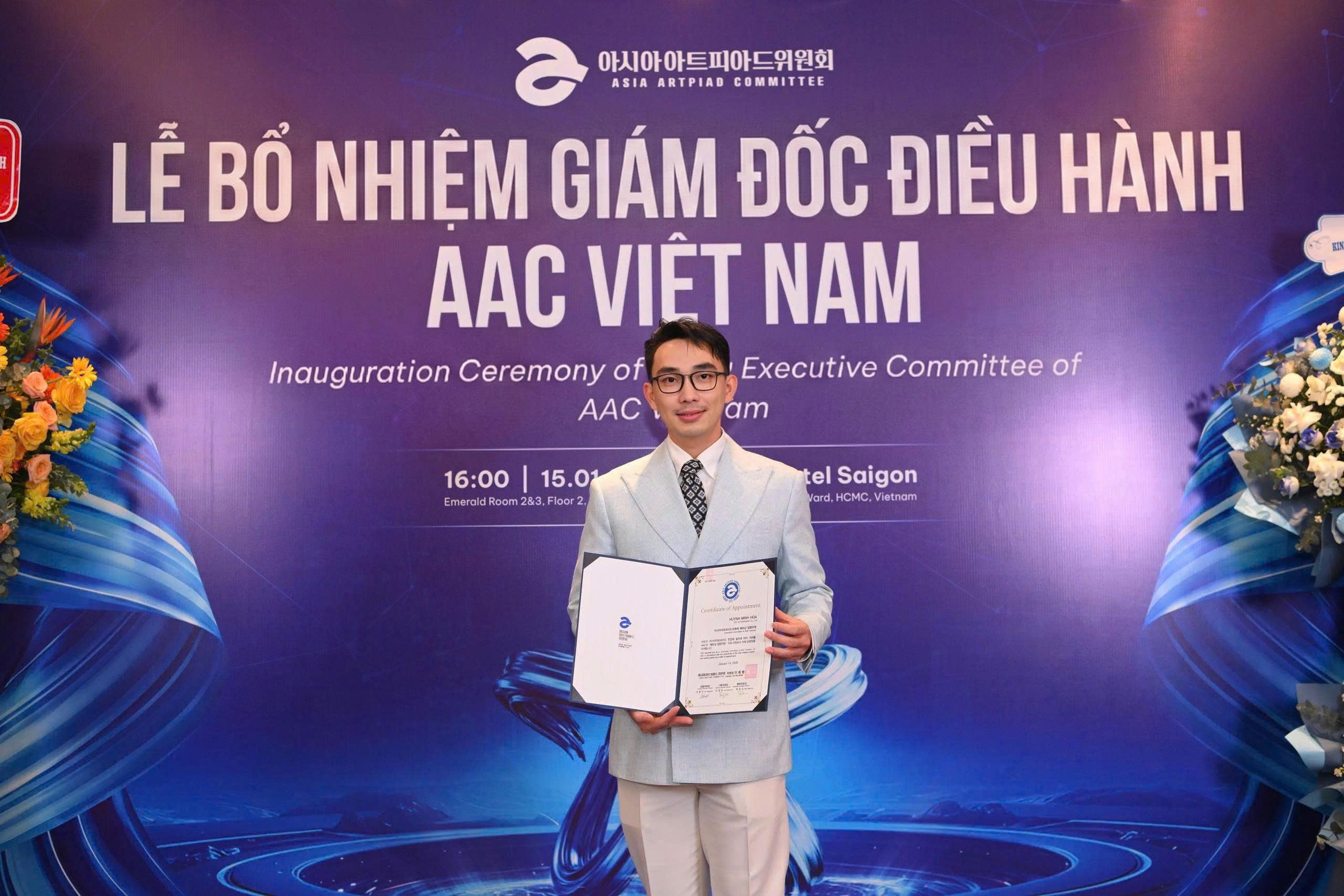 Buổi lễ bổ nhiệm Huỳnh Minh H&ograve;a