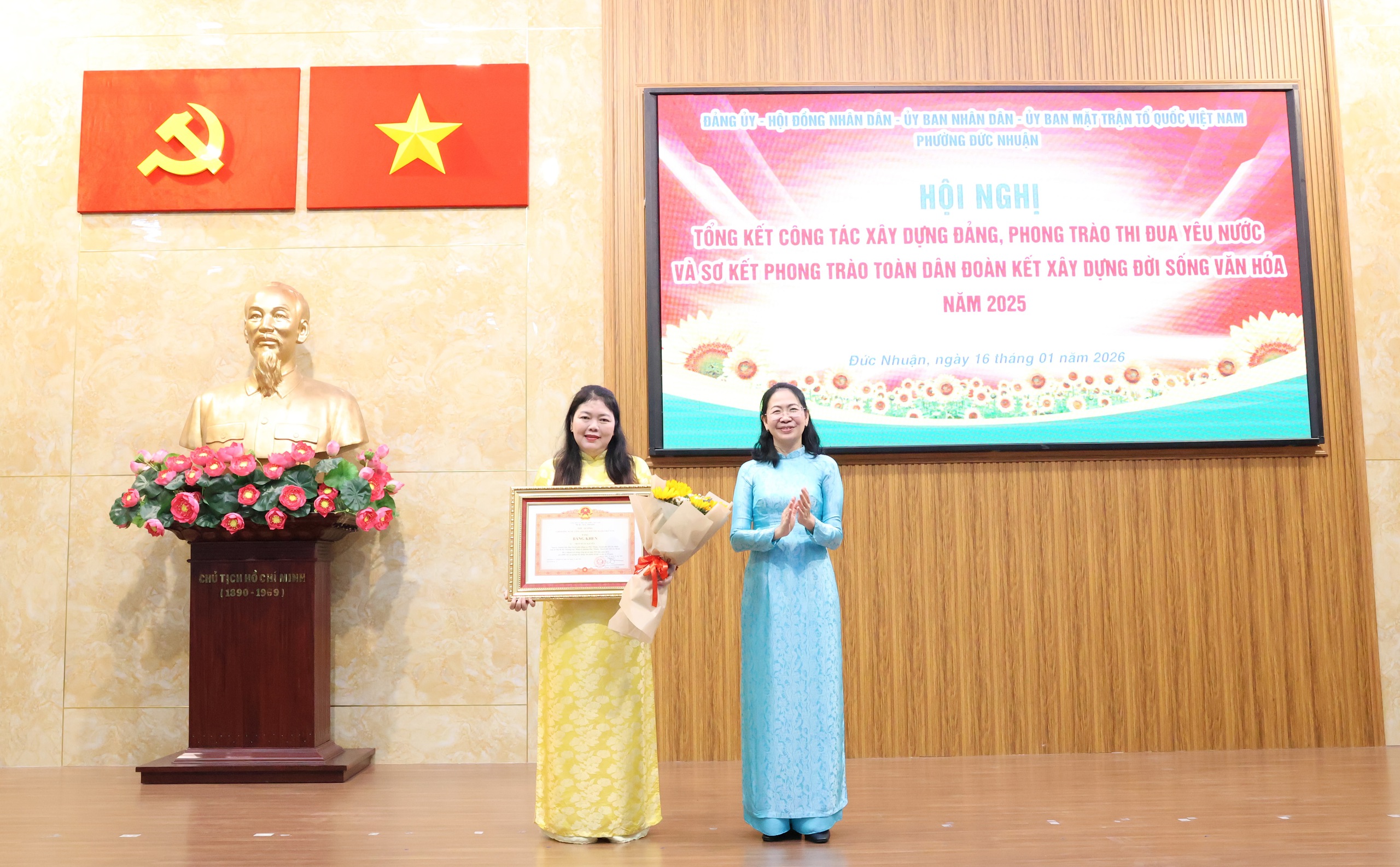 TPHCM: Đảng bộ phường Đức Nhuận ho&agrave;n th&agrave;nh xuất sắc nhiệm vụ năm 2025 - Ảnh 6.