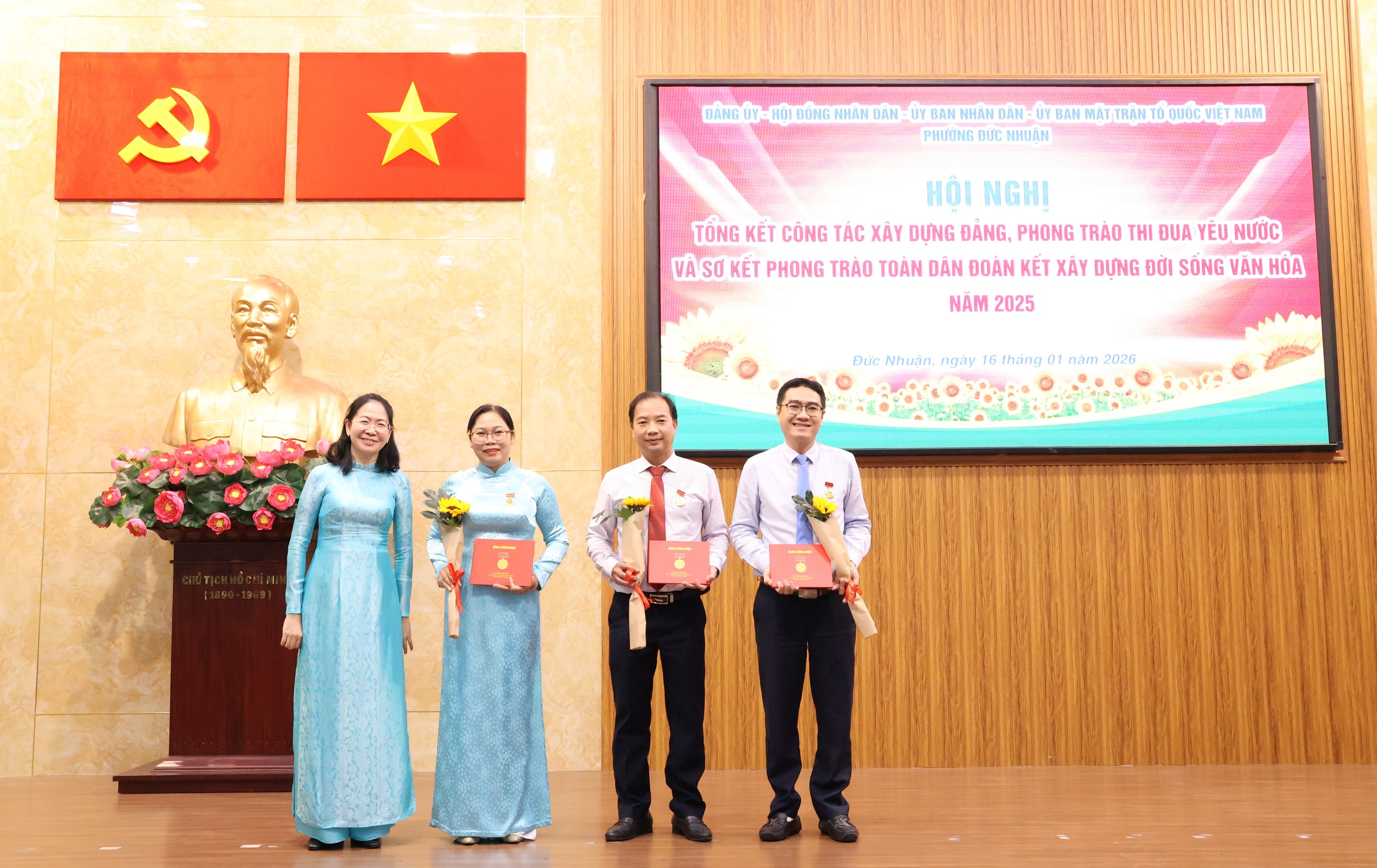 TPHCM: Đảng bộ phường Đức Nhuận ho&agrave;n th&agrave;nh xuất sắc nhiệm vụ năm 2025 - Ảnh 7.