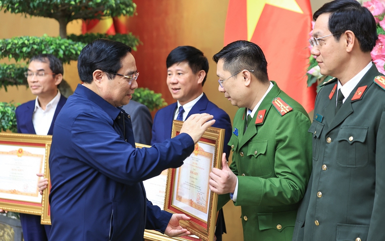 Xu&acirc;n về trong những m&aacute;i ấm hồi sinh từ Chiến dịch Quang Trung - Ảnh 2.