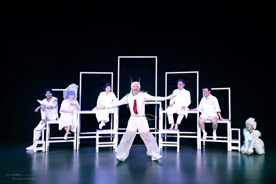 Diện mạo mới của s&acirc;n khấu h&ocirc;m nay - Ảnh 5.