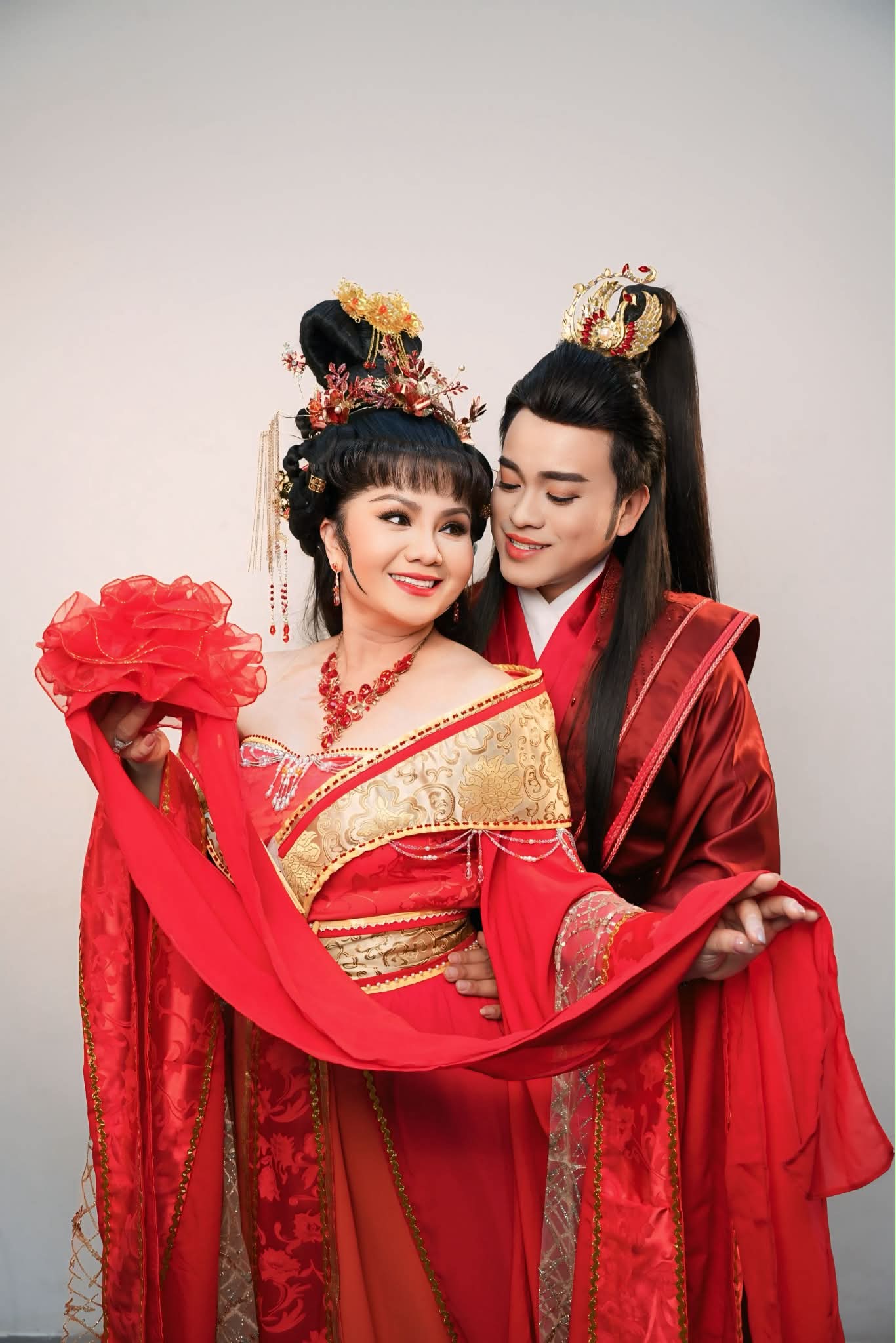 Nghệ sĩ Hùng Vương: Vào vòng bầu chọn Mai Vàng là niềm động viên lớn - Ảnh 3.