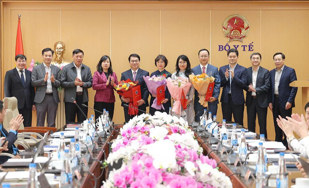 Bổ nhiệm lãnh đạo Cục An toàn thực phẩm - Ảnh 2.