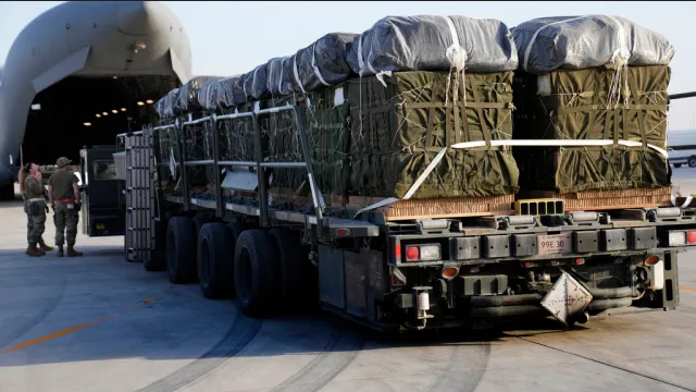 Điểm n&oacute;ng xung đột ng&agrave;y 18-1: V&igrave; sao Mỹ ngừng tấn c&ocirc;ng Iran? - Ảnh 2.