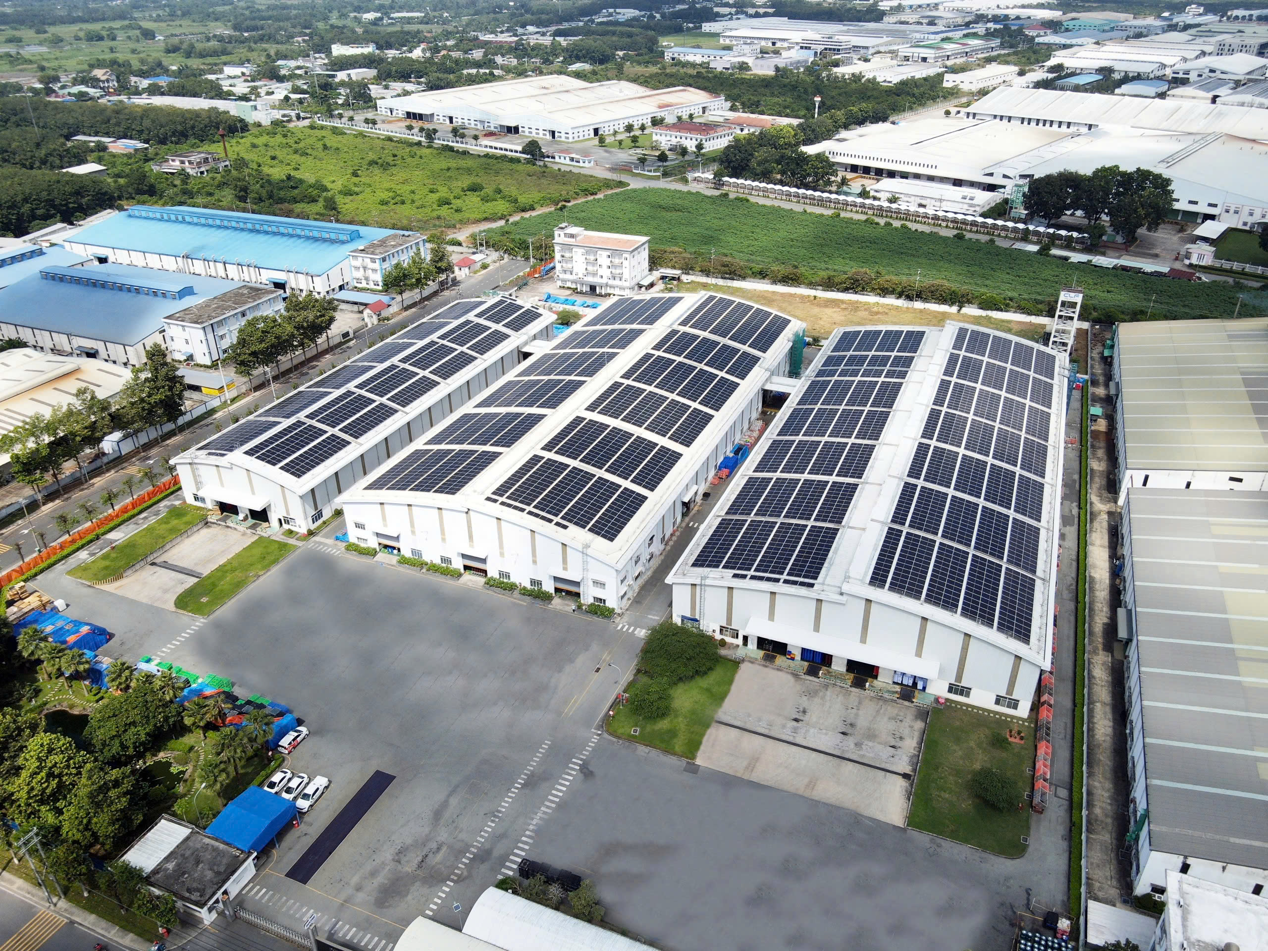 Rộng cửa cho điện mặt trời mái nhà - Ảnh 1. Rộng cửa cho điện mặt trời mái nhà - Ảnh 1.